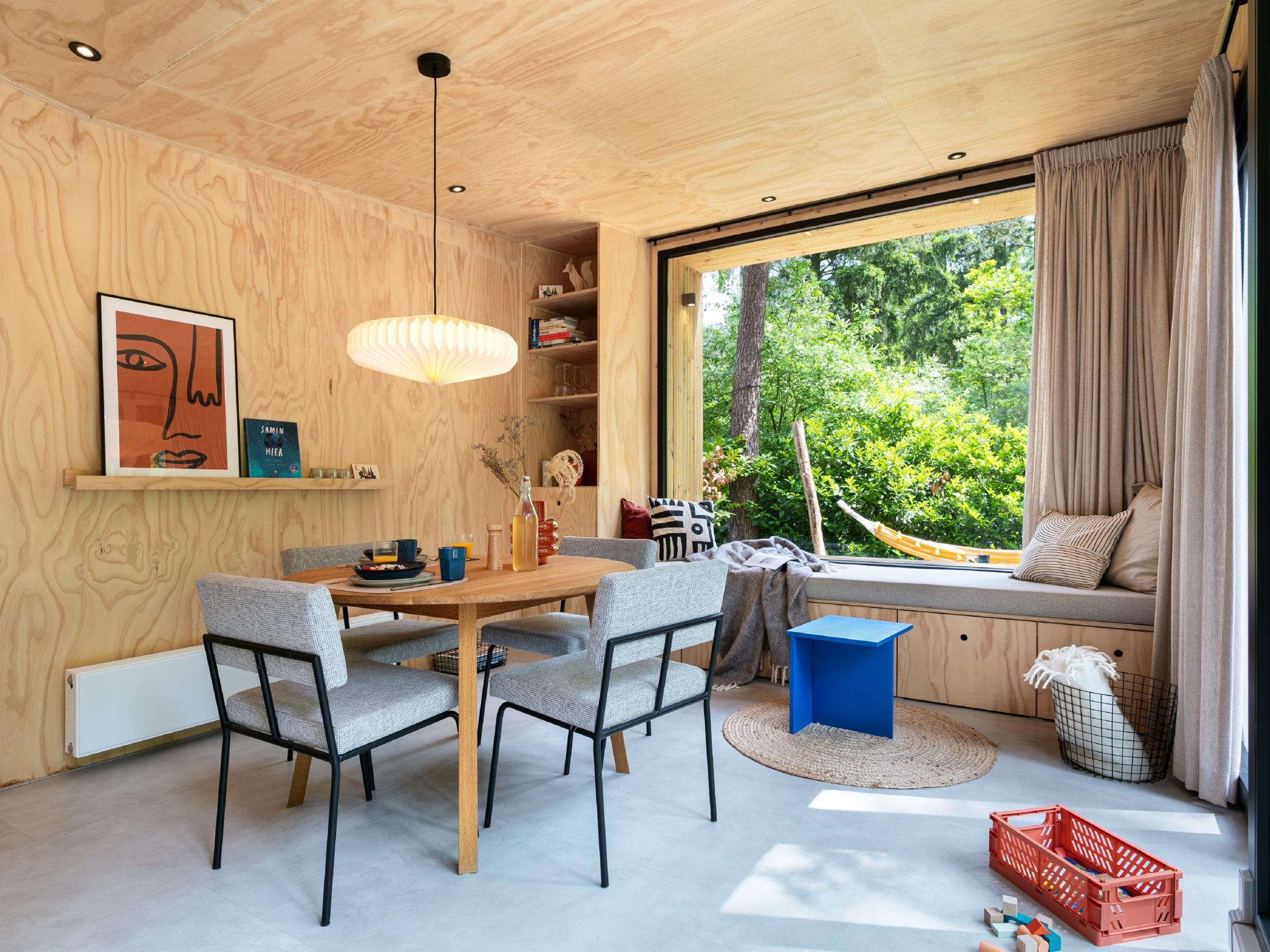 Bedroom with comfortable beds at TED Tiny House in Nunspeet