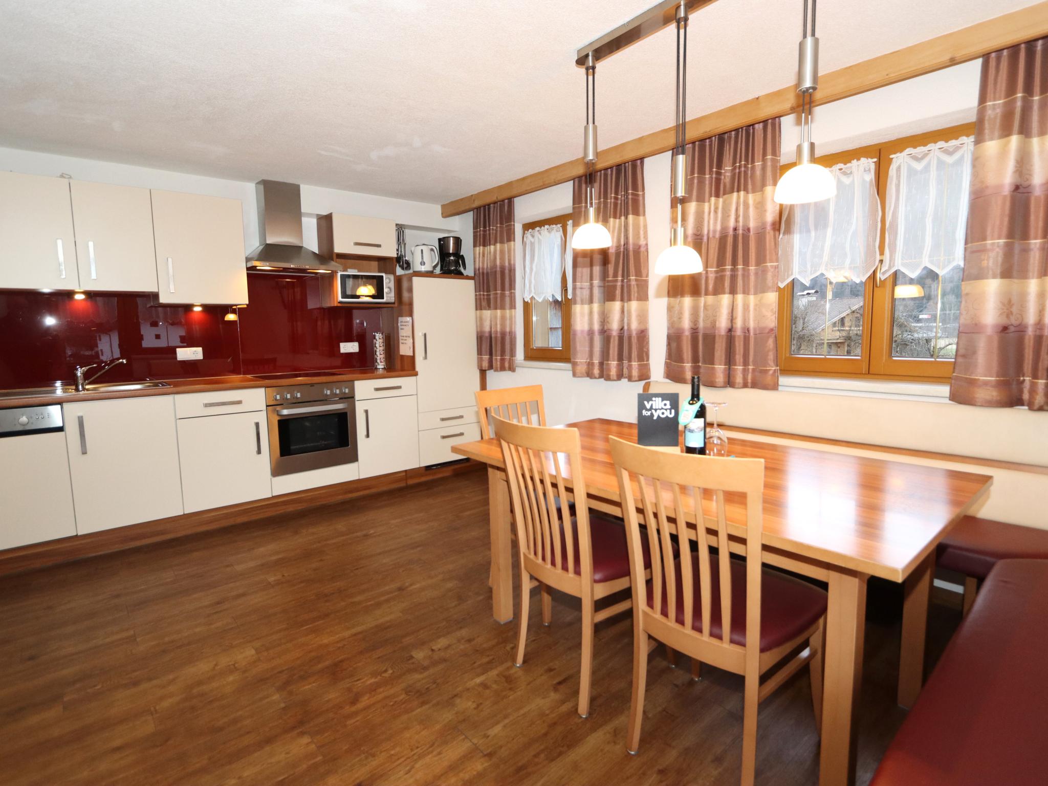Modern kitchen at Apartment Höllwarth in Aschau im Zillertal