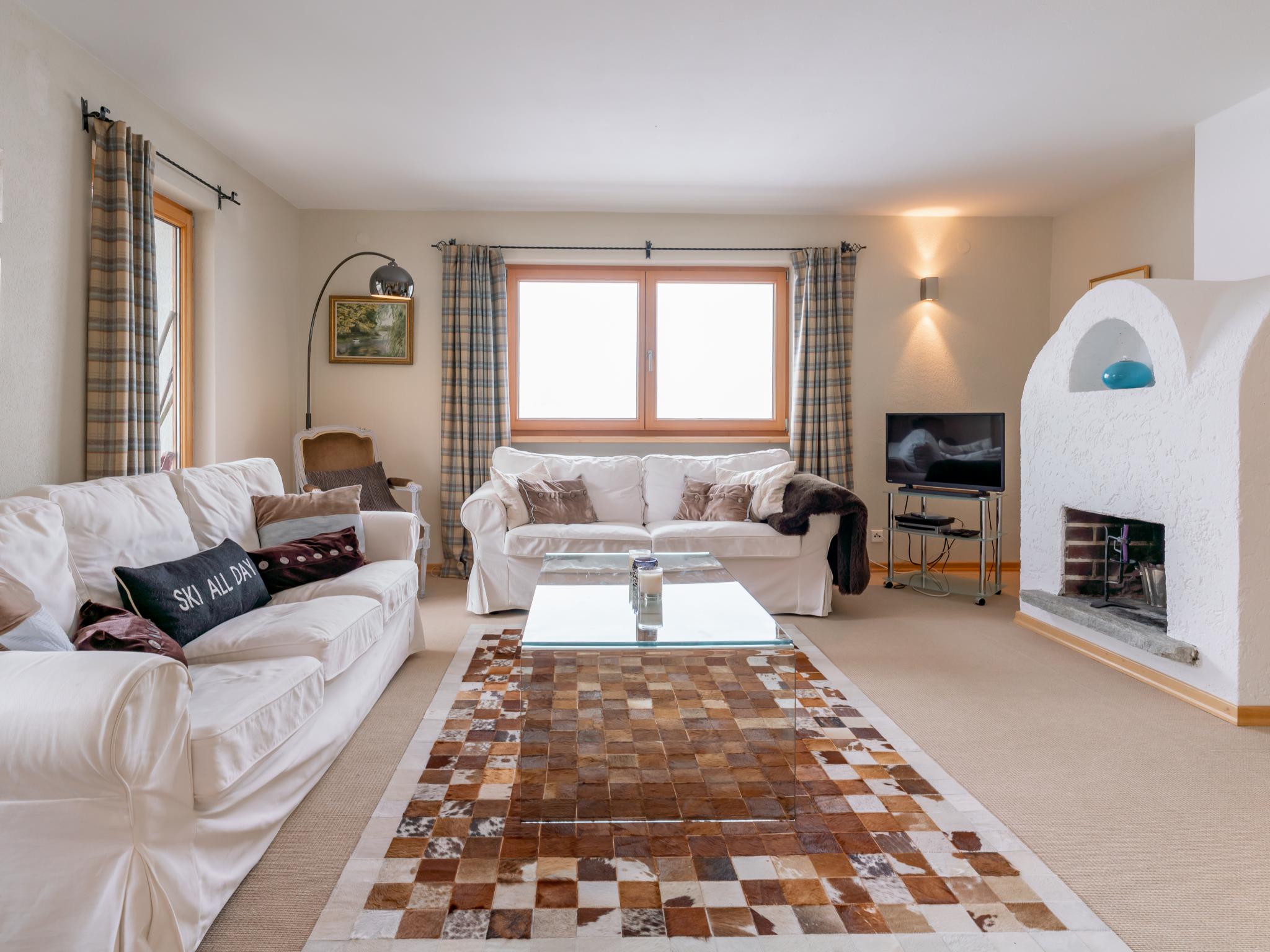 Modern kitchen at Chalet Mountain View in Alpbach