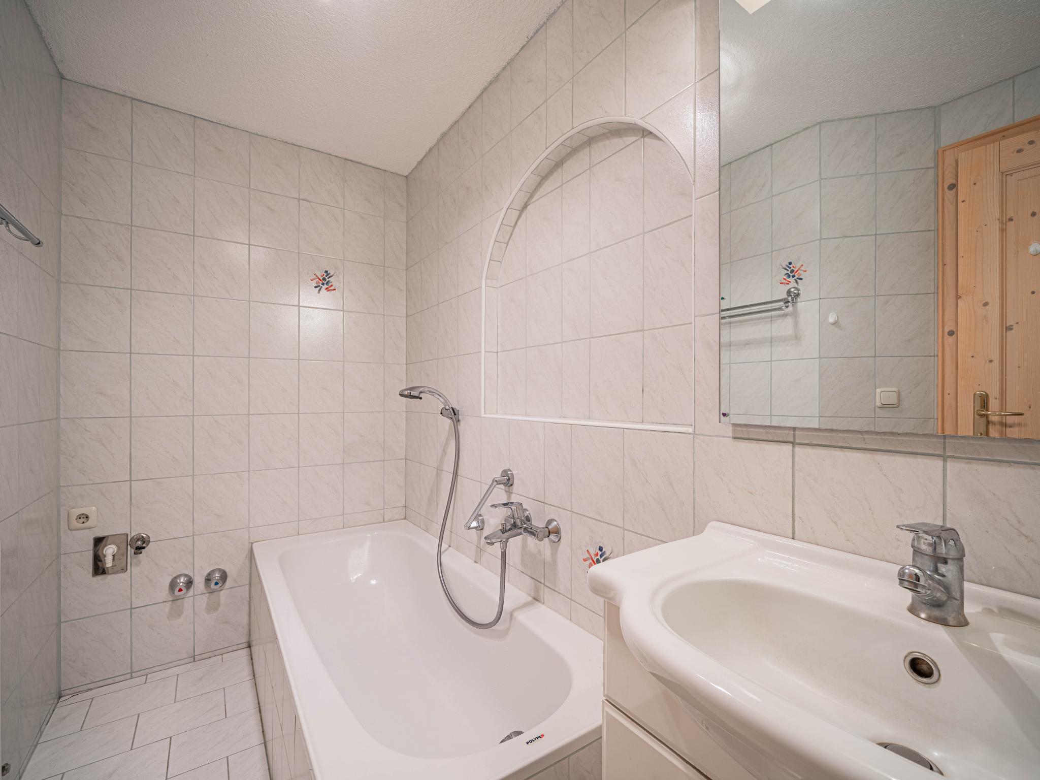 Swimming pool area at Glonersbühelhof Top 4 in Westendorf