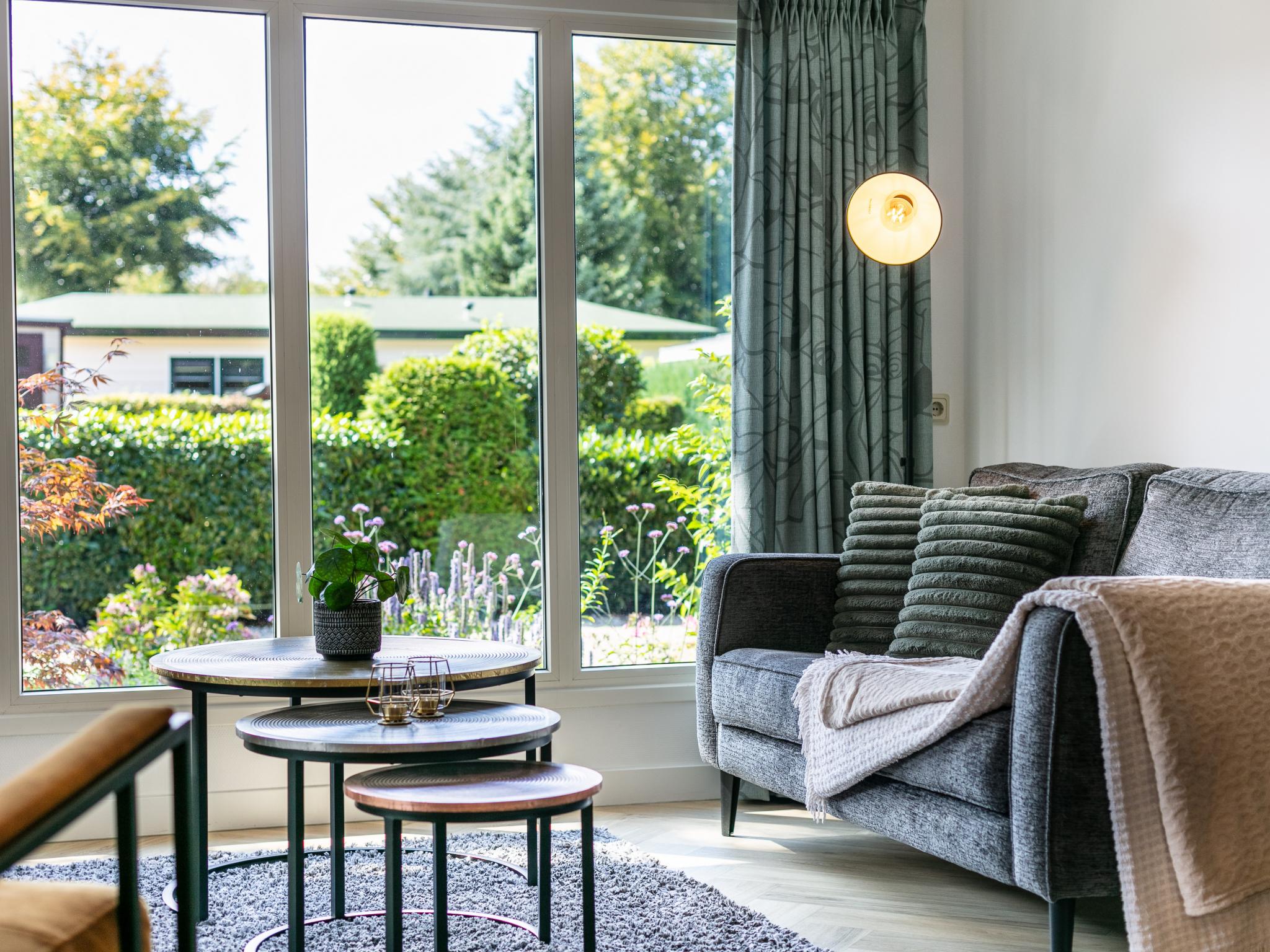Modern kitchen at De Tortelduif in Hulshorst