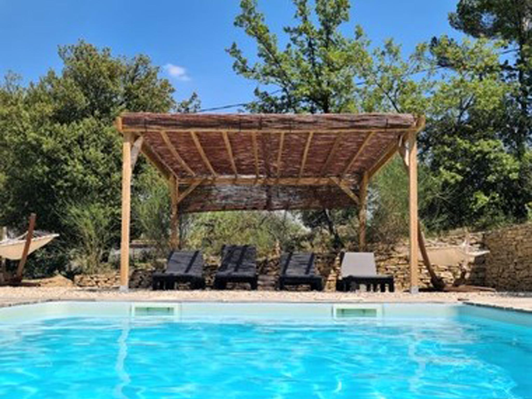 Living area at La petite Pinede in Faucon