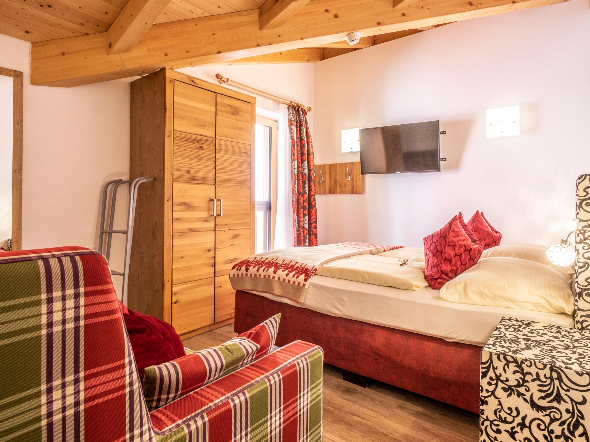 Bathroom facilities at Nature Lodge Kaprun A in Kaprun