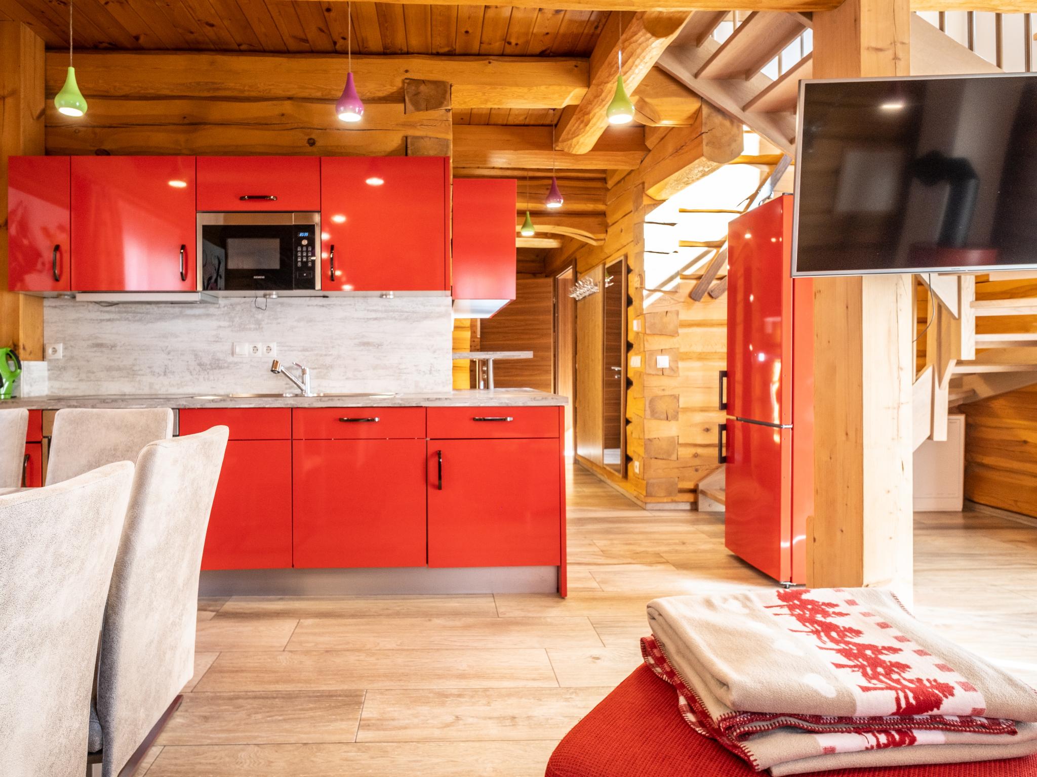 Modern kitchen at Nature Lodge Kaprun XL in Kaprun