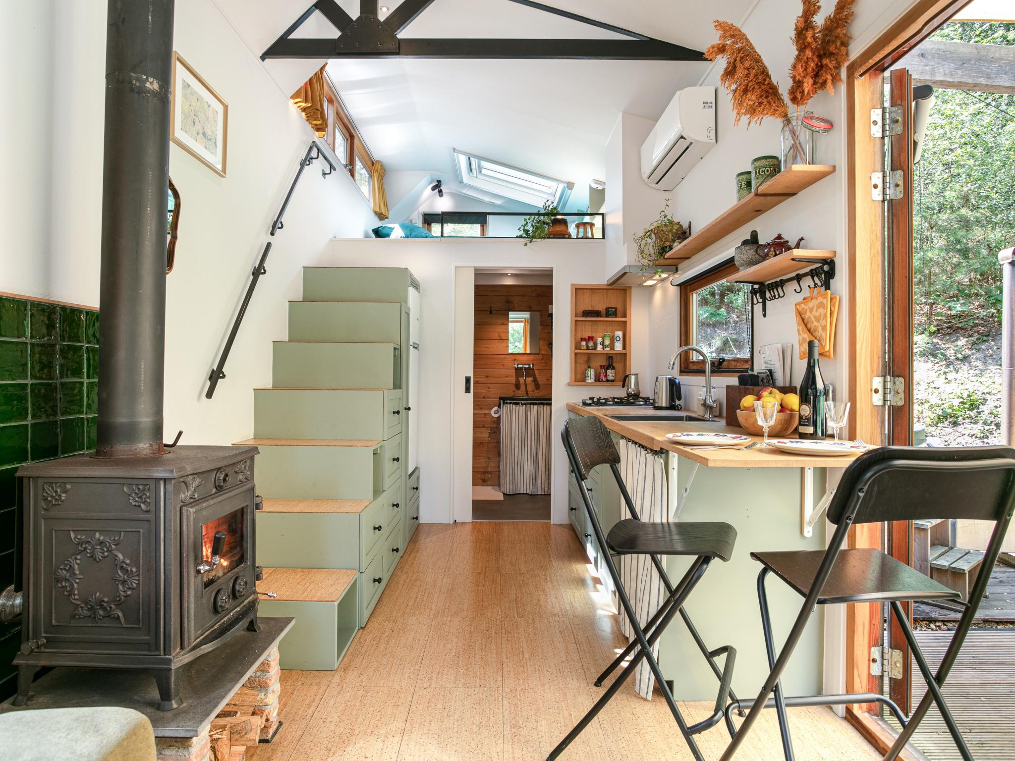 Outdoor terrace and views at Bij ons Tinie in Uden