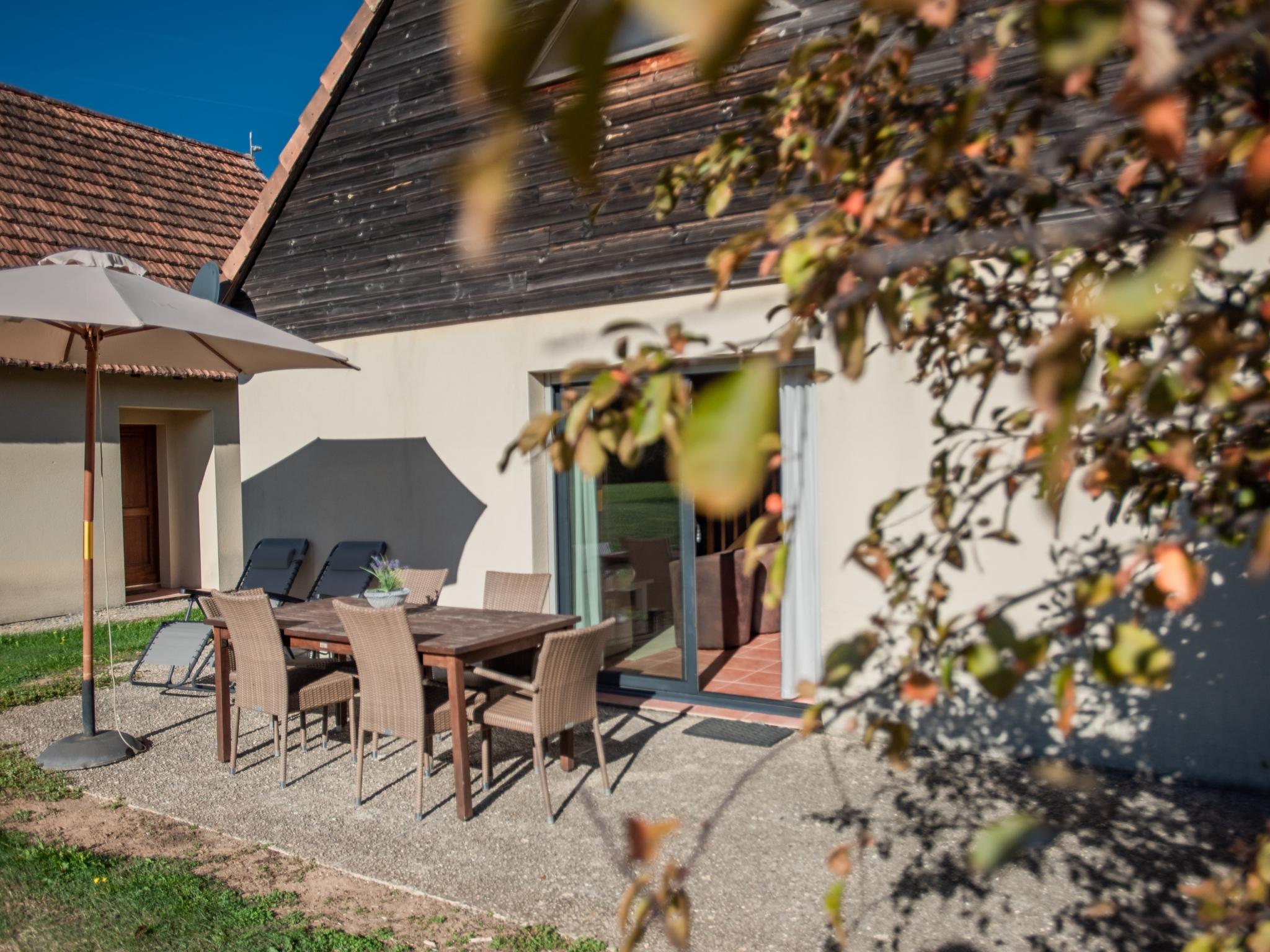 Outdoor terrace and views at Lac Bleu 34 in Lacapelle Marival