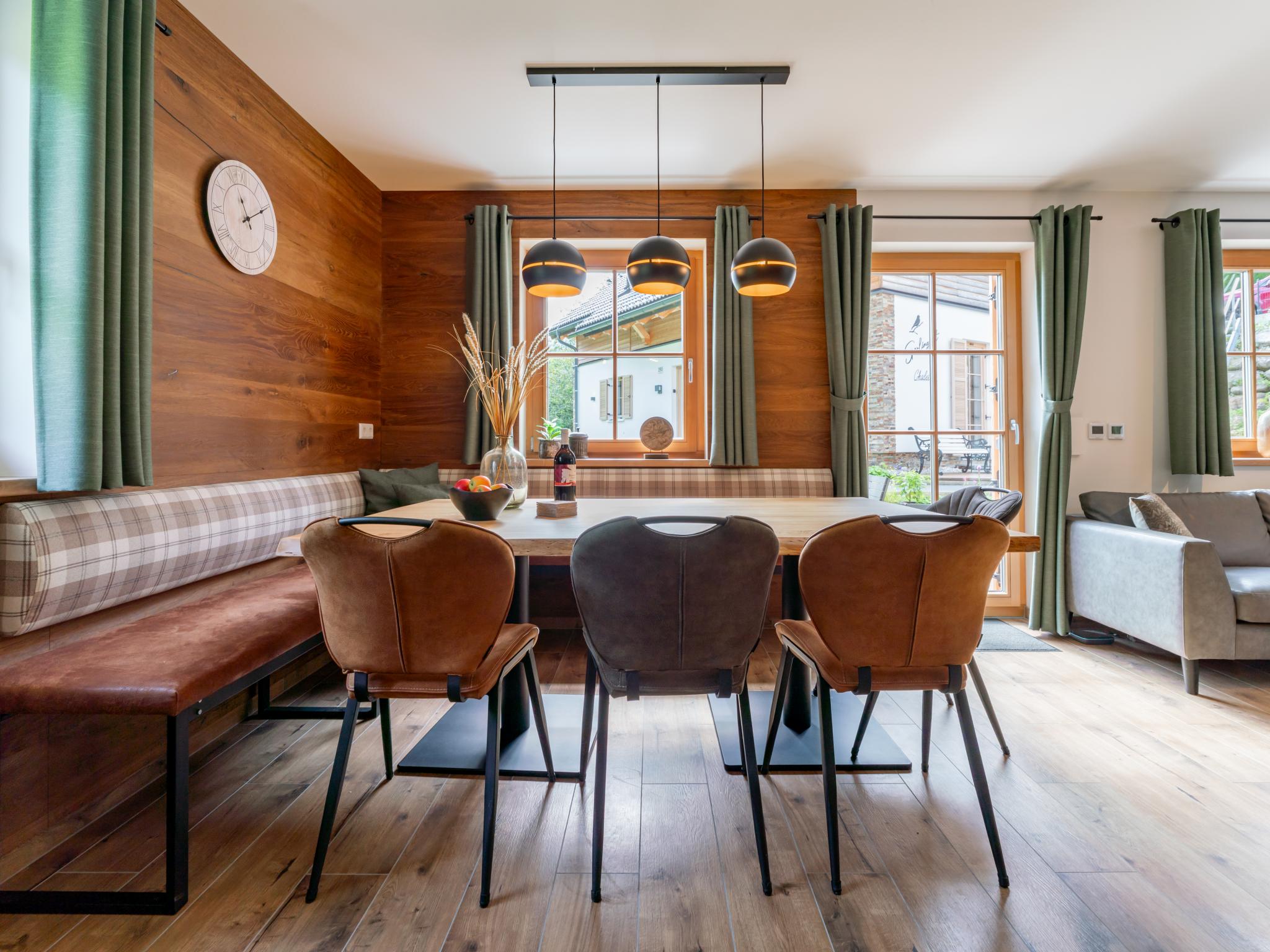 Outdoor terrace and views at Auerhahn in Donnersbachwald