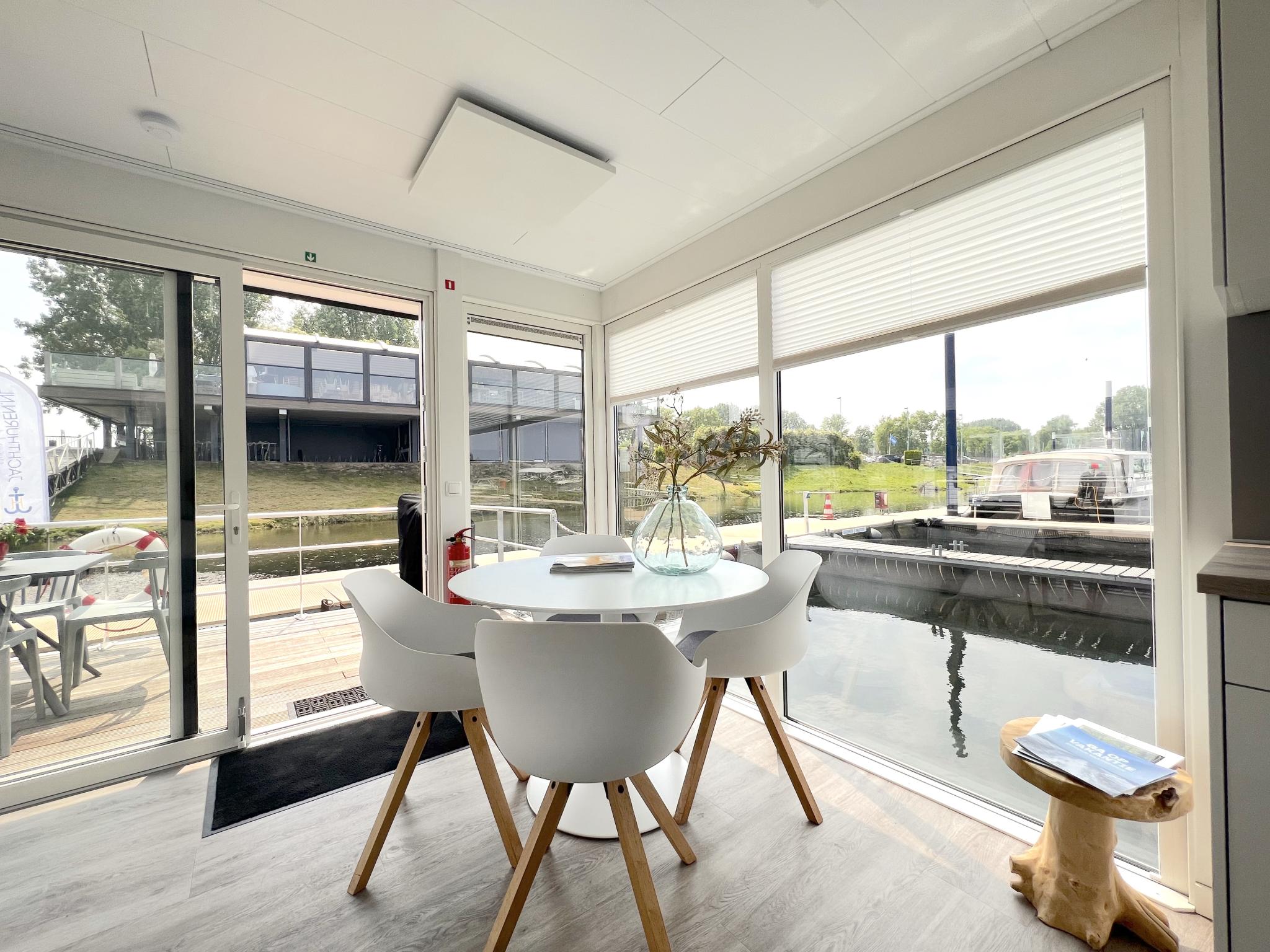 Bathroom facilities at Mi La Luna in Kerkdriel