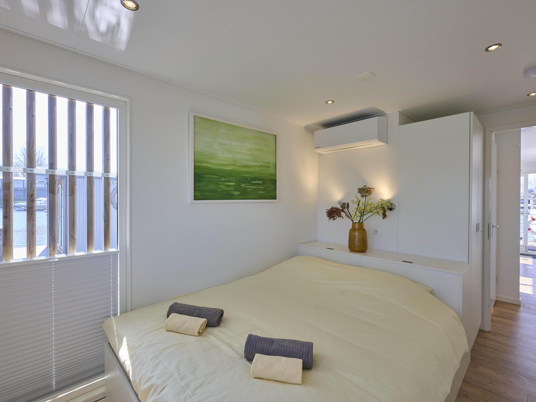 Outdoor terrace and views at Casa de la Luz in Kerkdriel