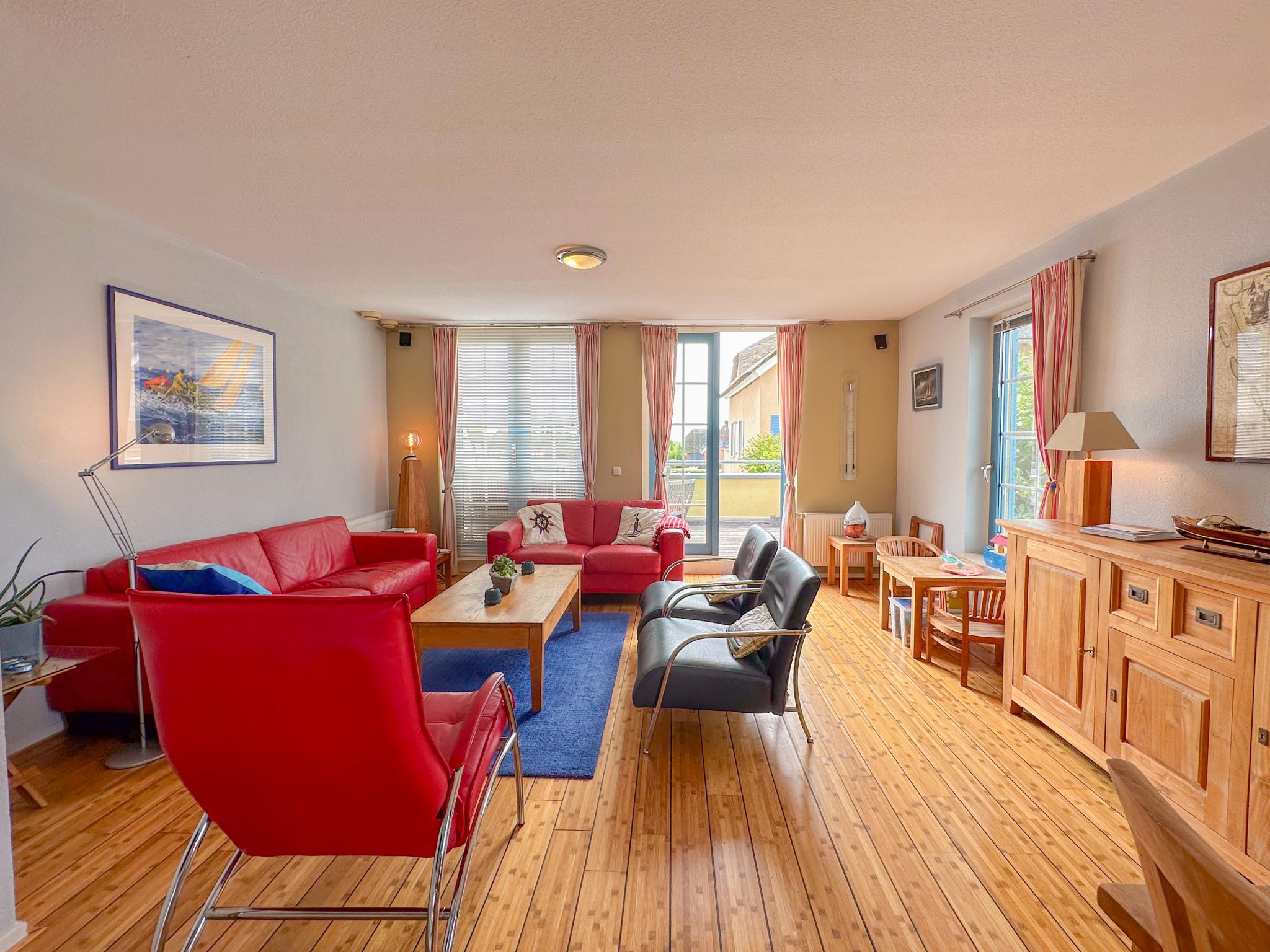 Modern kitchen at Aquamarijn in Stavoren