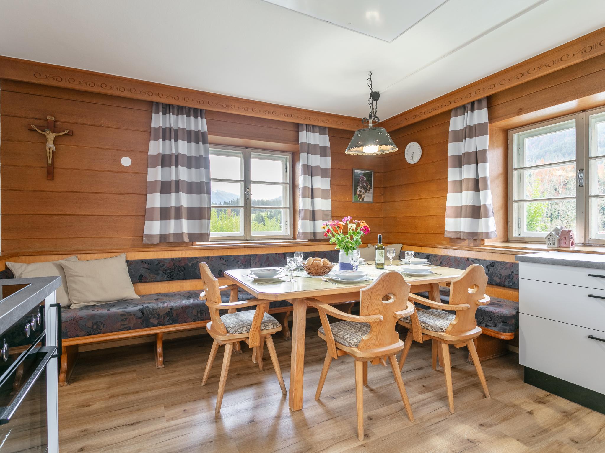 Modern kitchen at Landhaus Platzl in Hopfgarten im Brixental
