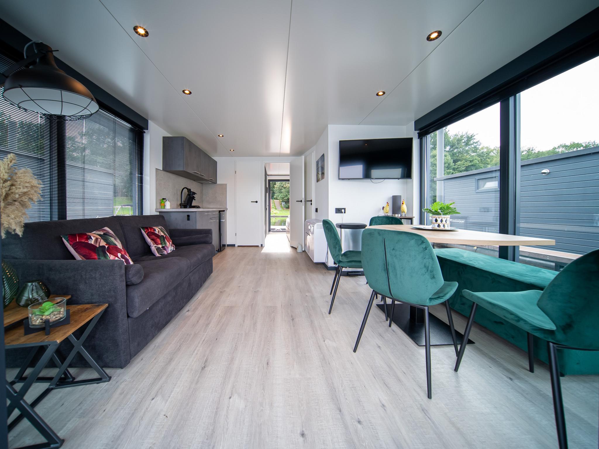 Bedroom with comfortable beds at Floating in Limburg - rooftop in Middelaar