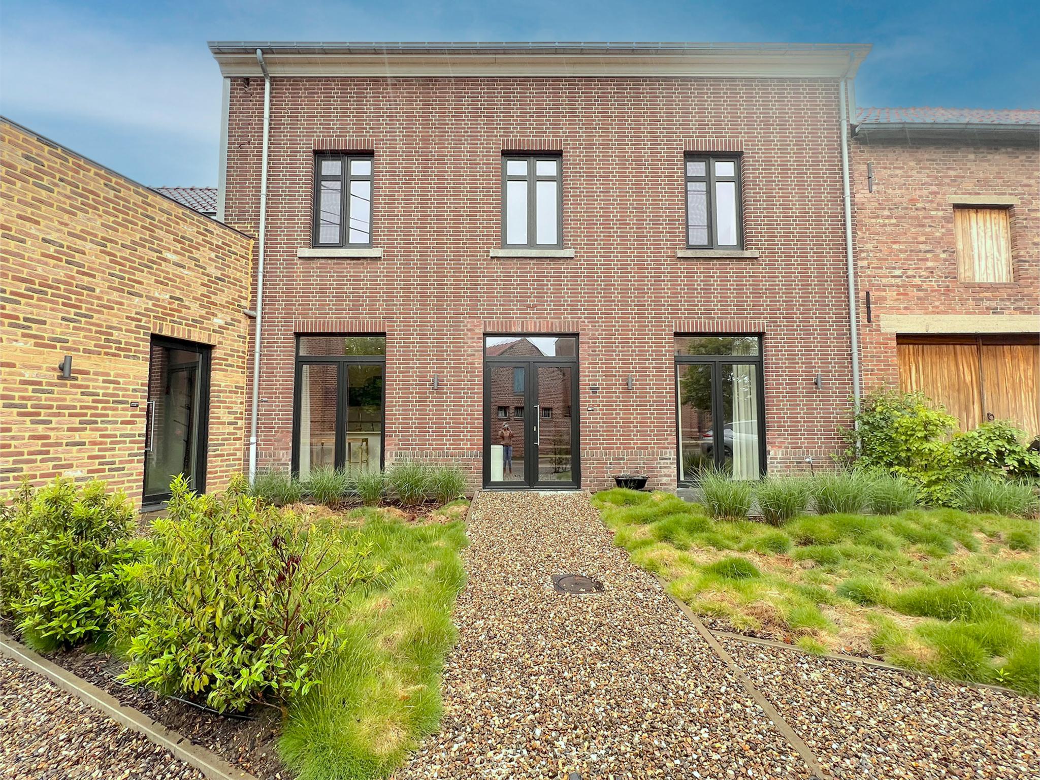 Outdoor terrace and views at t Bakhuys in Riemst