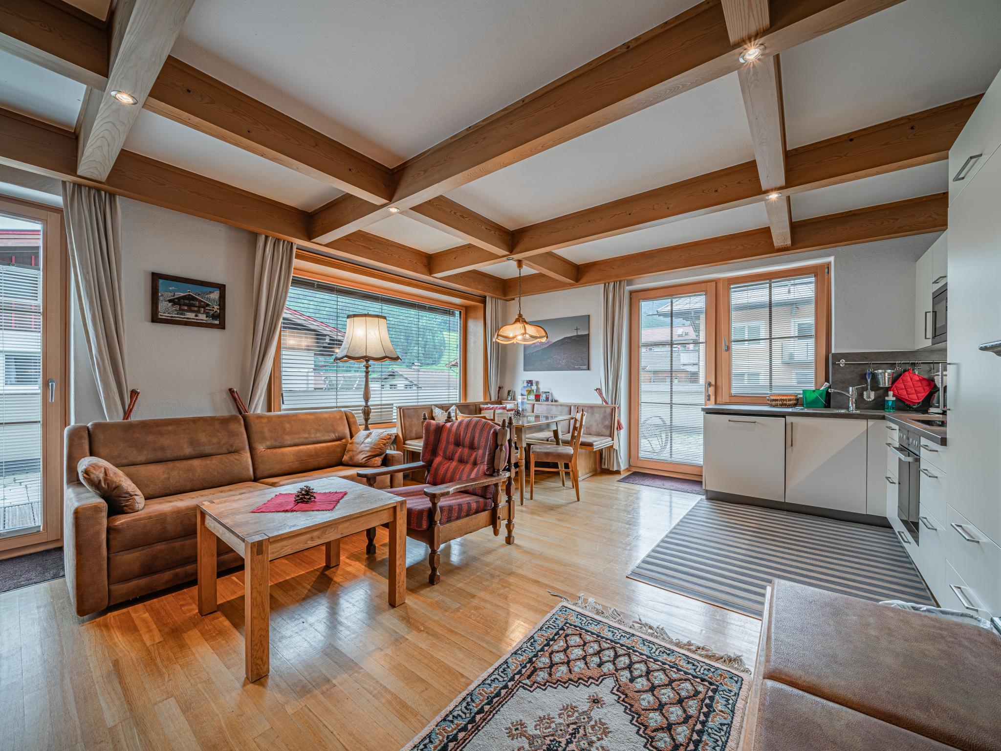 Bedroom with comfortable beds at Röck IA in Neukirchen am Großvenediger
