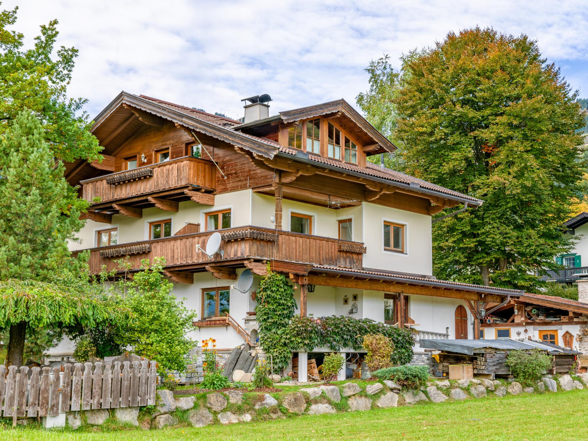 Living area at Appartementkombination Brixnerwirt I und II in Brixen im Thale