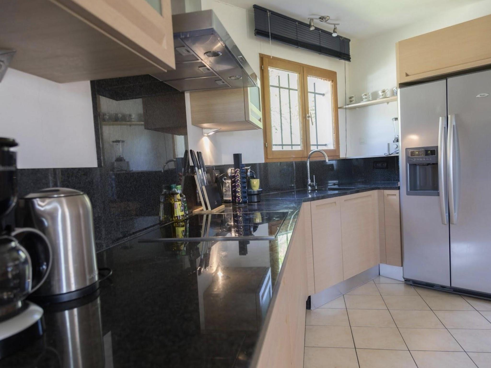 Outdoor terrace and views at Ella Ella in Beaufort