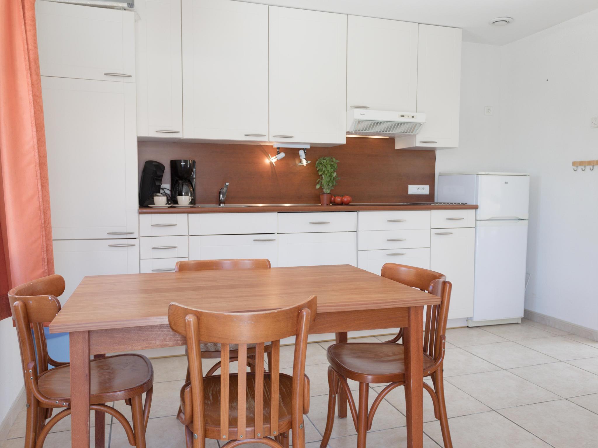 Living area at Domaine Oliveraie 10 in Aigne