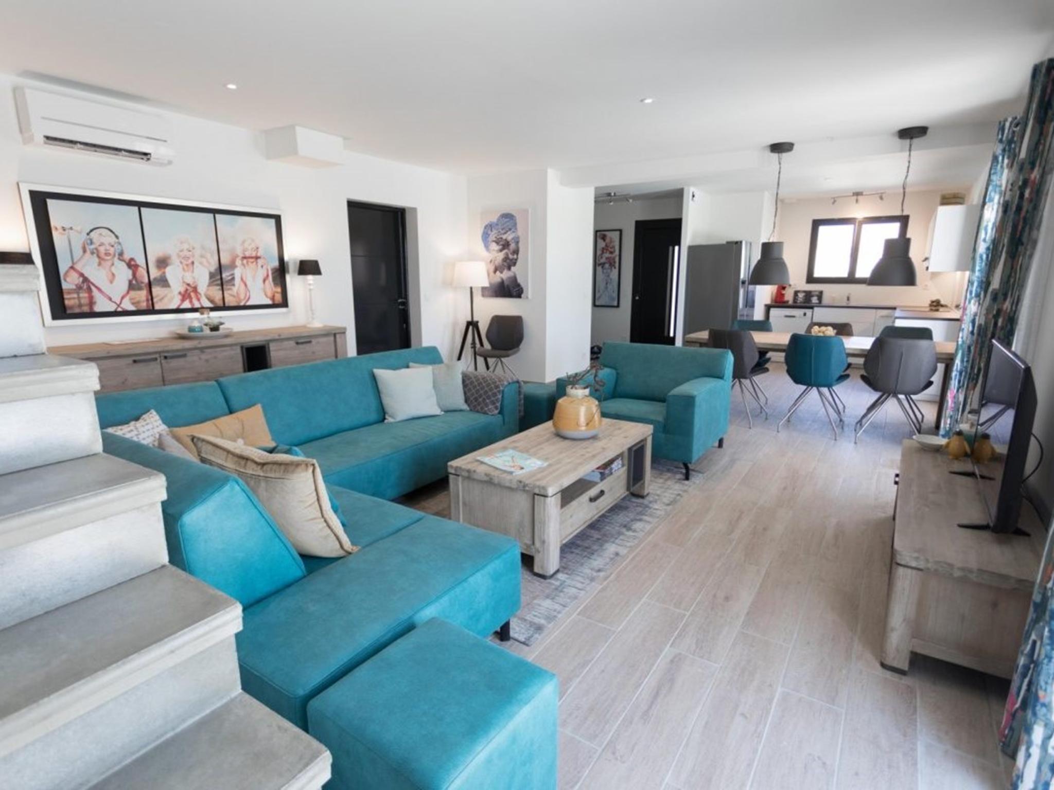 Living area at Luna in Aigne