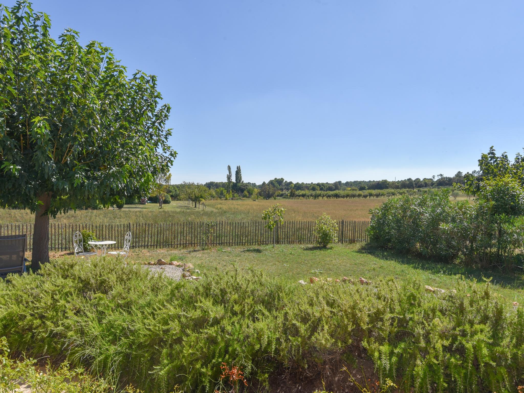 Outdoor terrace and views at La Truffe in Aups