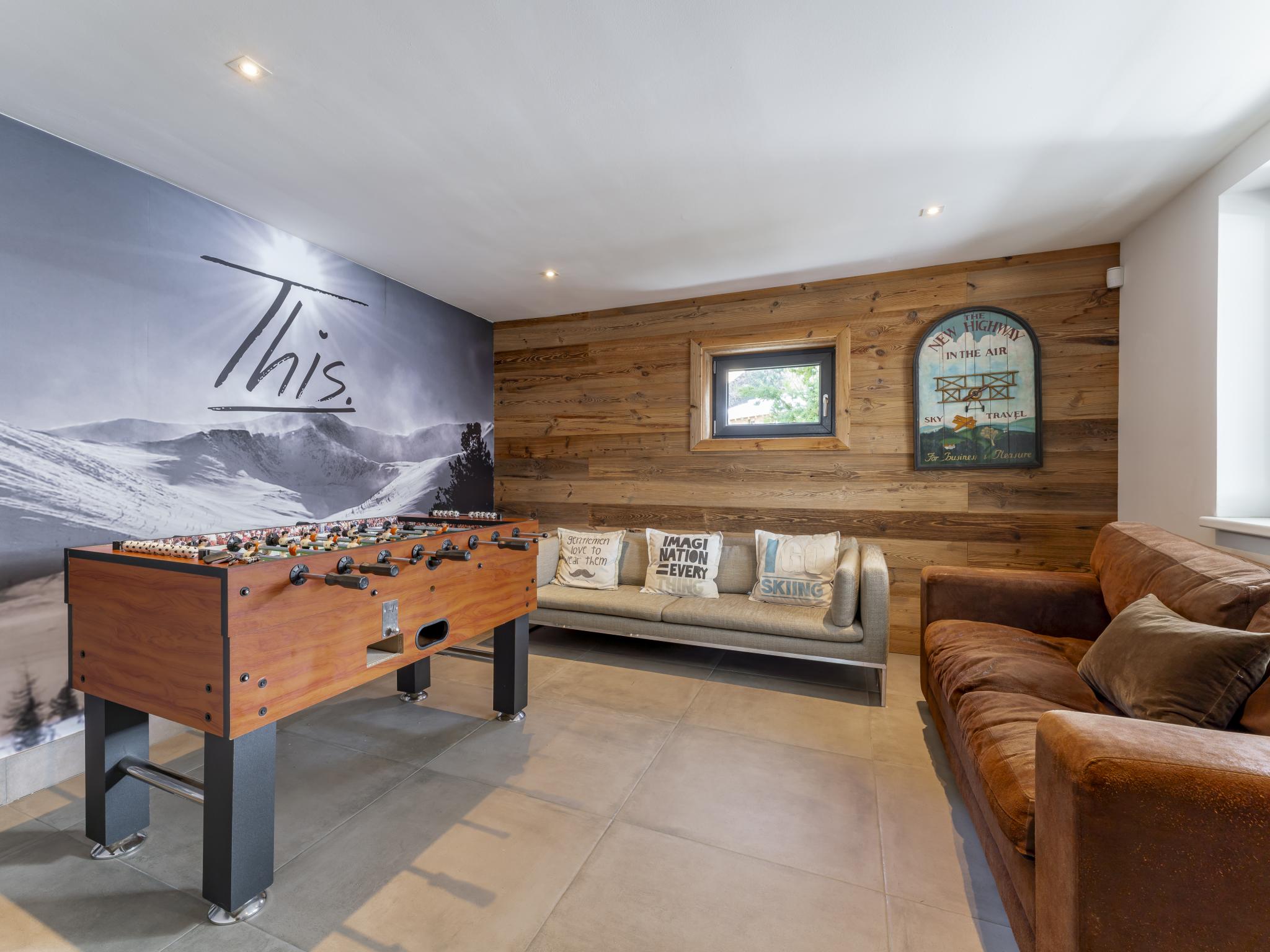 Outdoor terrace and views at Mozart Lodge in Wagrain
