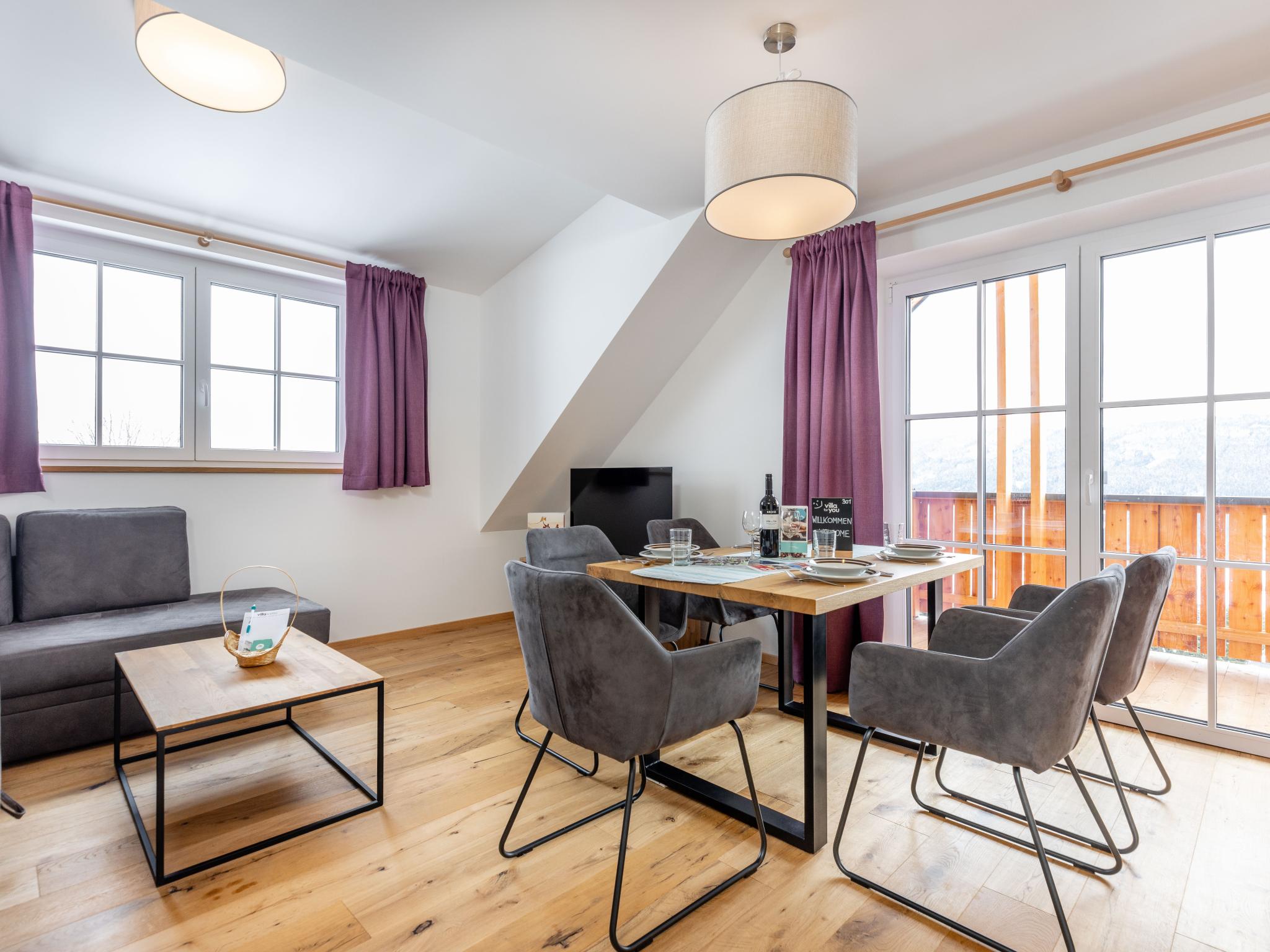 Bedroom with comfortable beds at Lärchenhof Top 301 in Mauterndorf