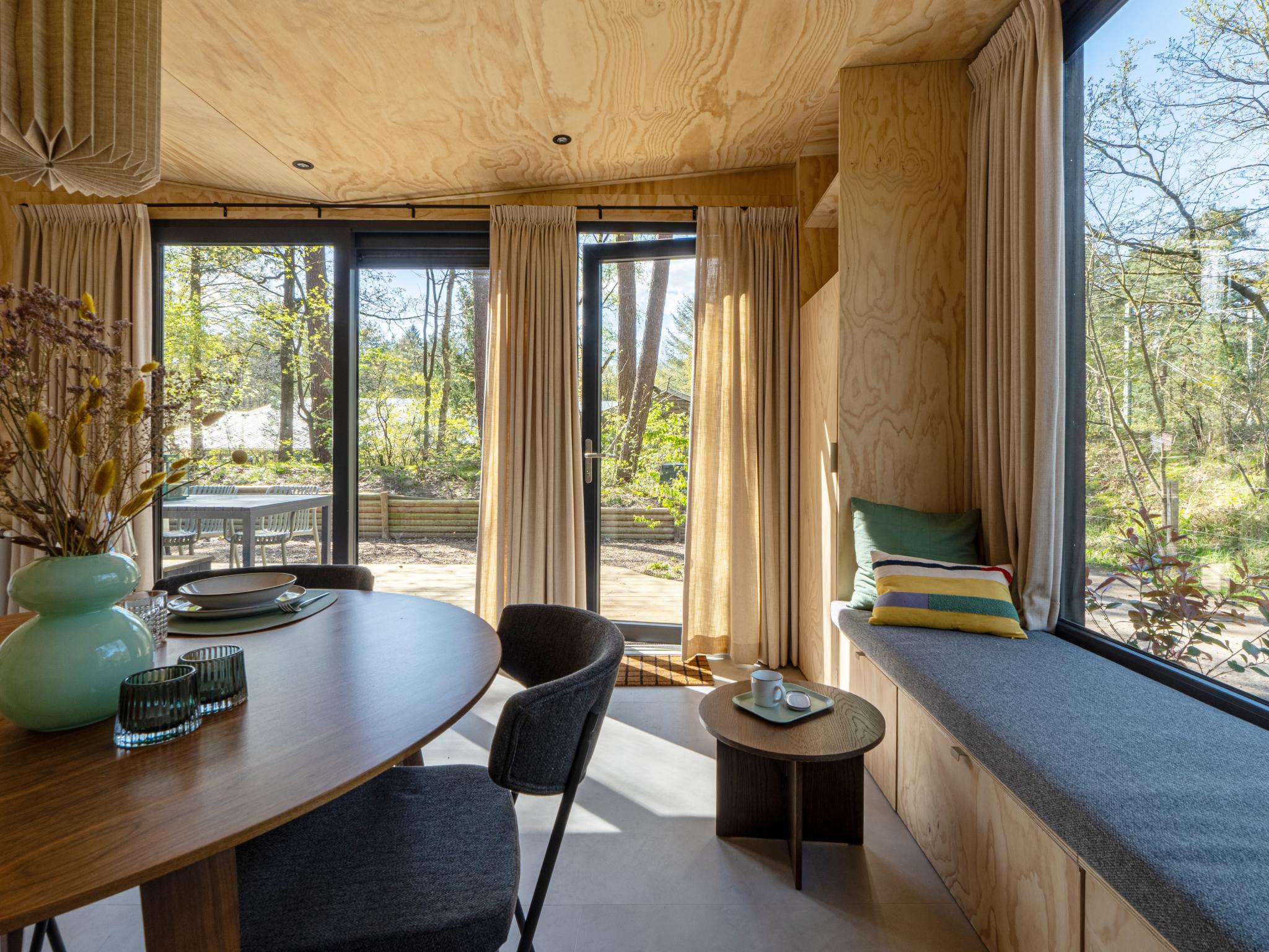 Bedroom with comfortable beds at Mos in Nunspeet