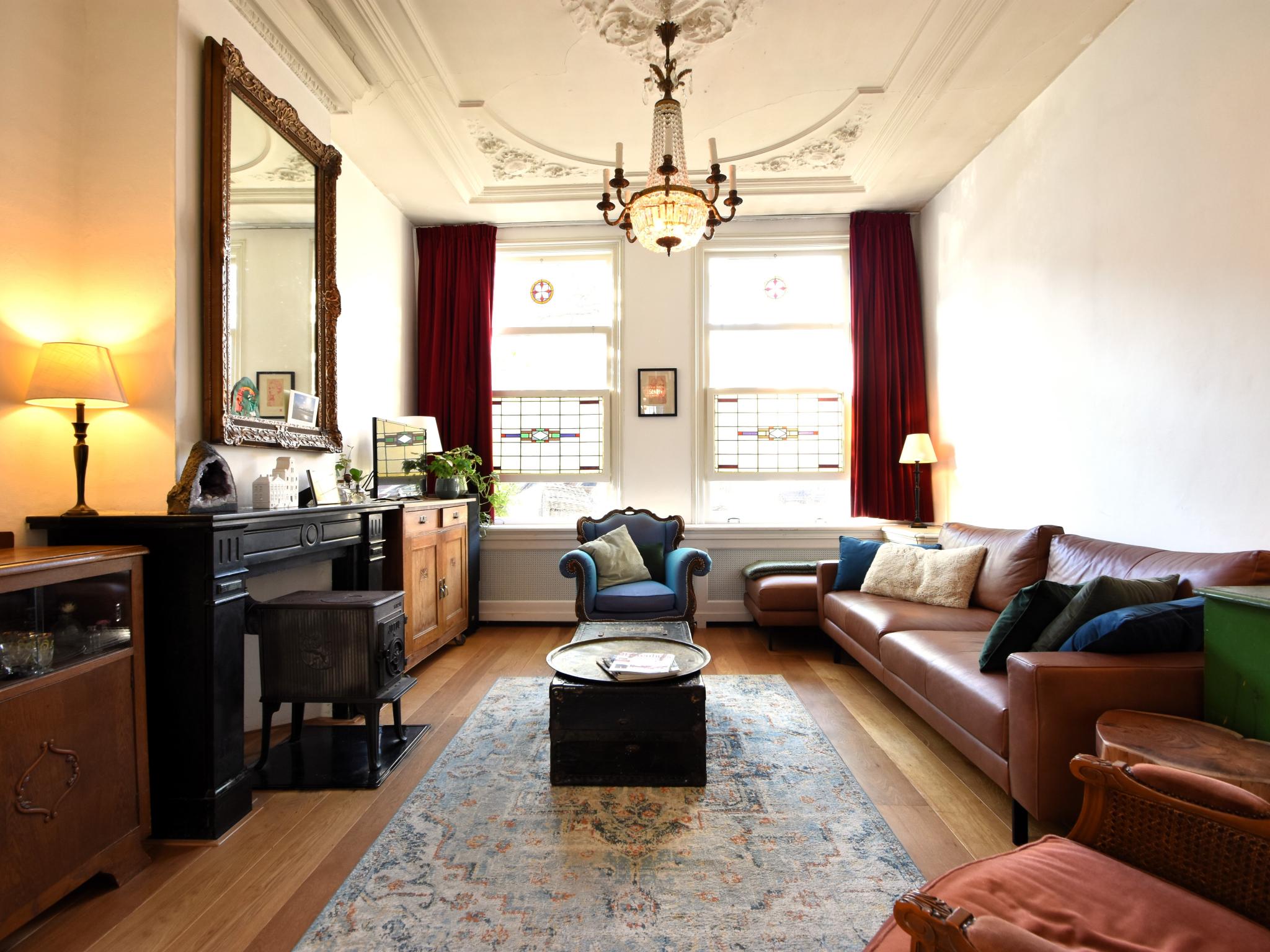 Living area at De Kleine Regentes in Den Haag