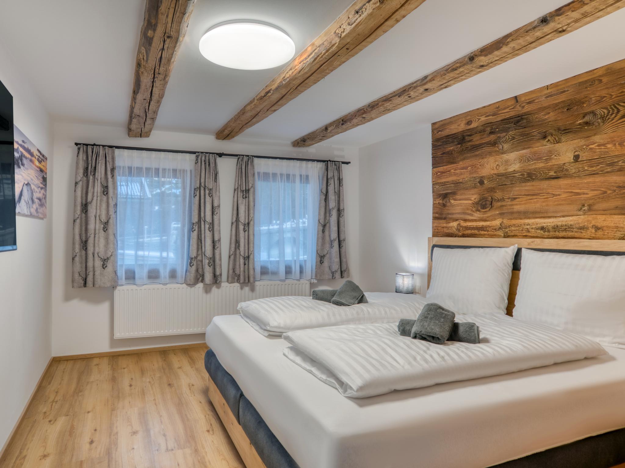 Bathroom facilities at Chalet Bergglück in Sellrain