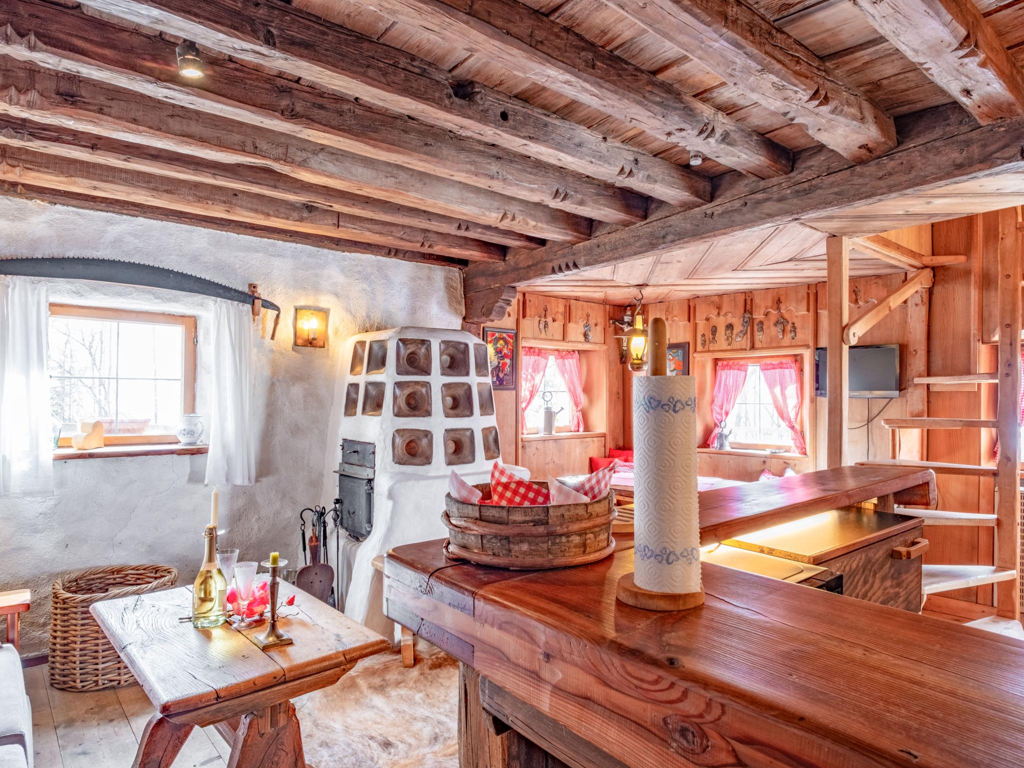 Modern kitchen at Zinnhäusel in Alpbach