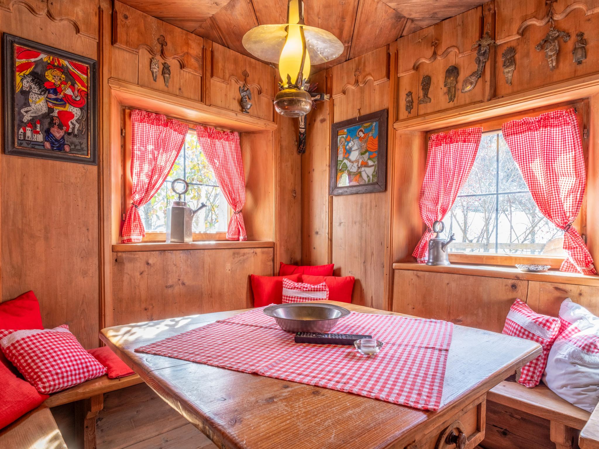 Bathroom facilities at Zinnhäusel in Alpbach