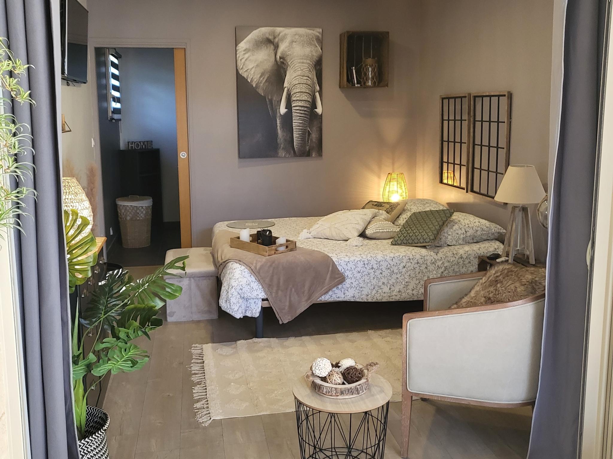 Outdoor terrace and views at Maison Cloé in Carsac Aillac