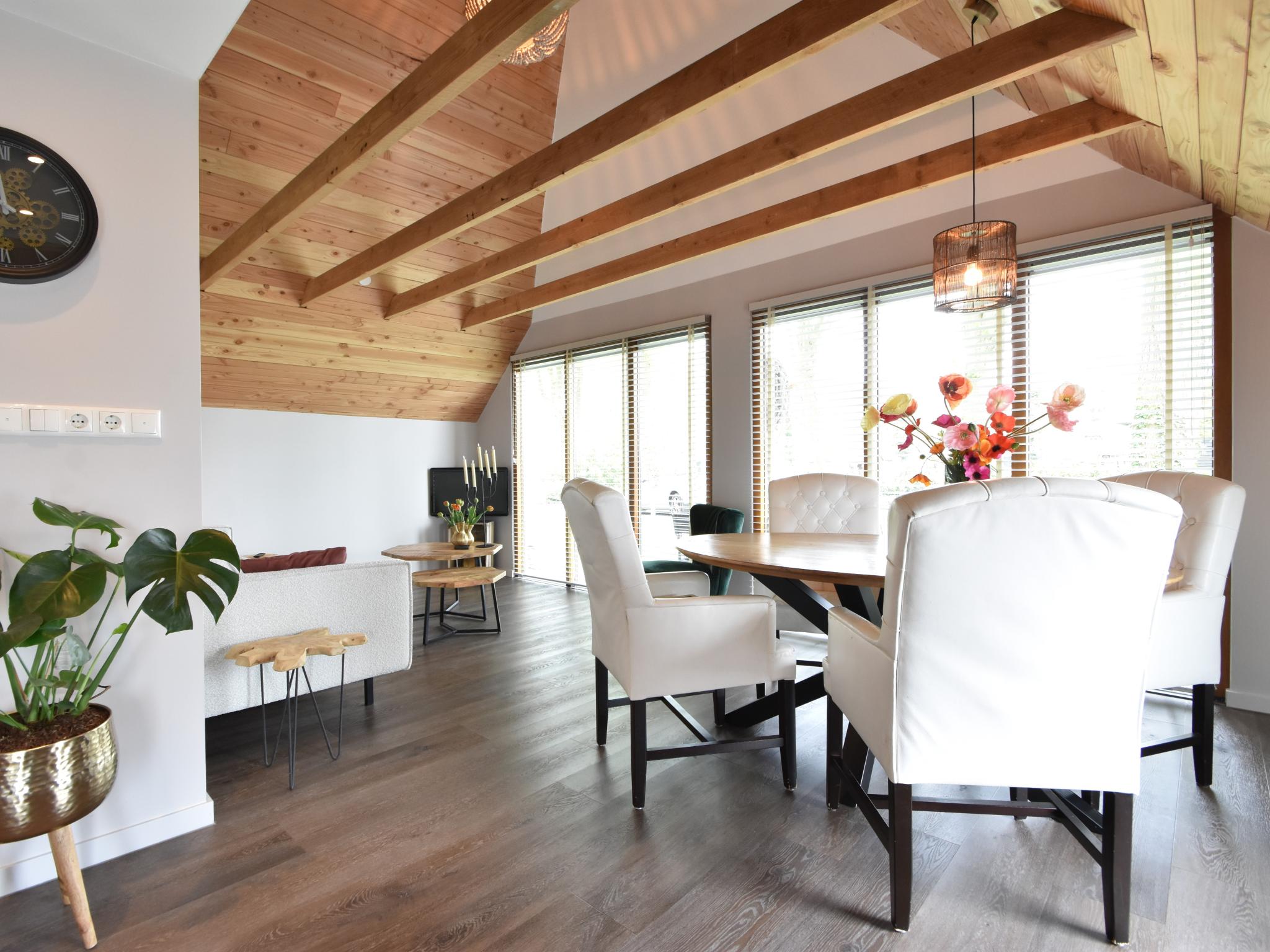 Bedroom with comfortable beds at Heeresteeg in Nieuwleusen