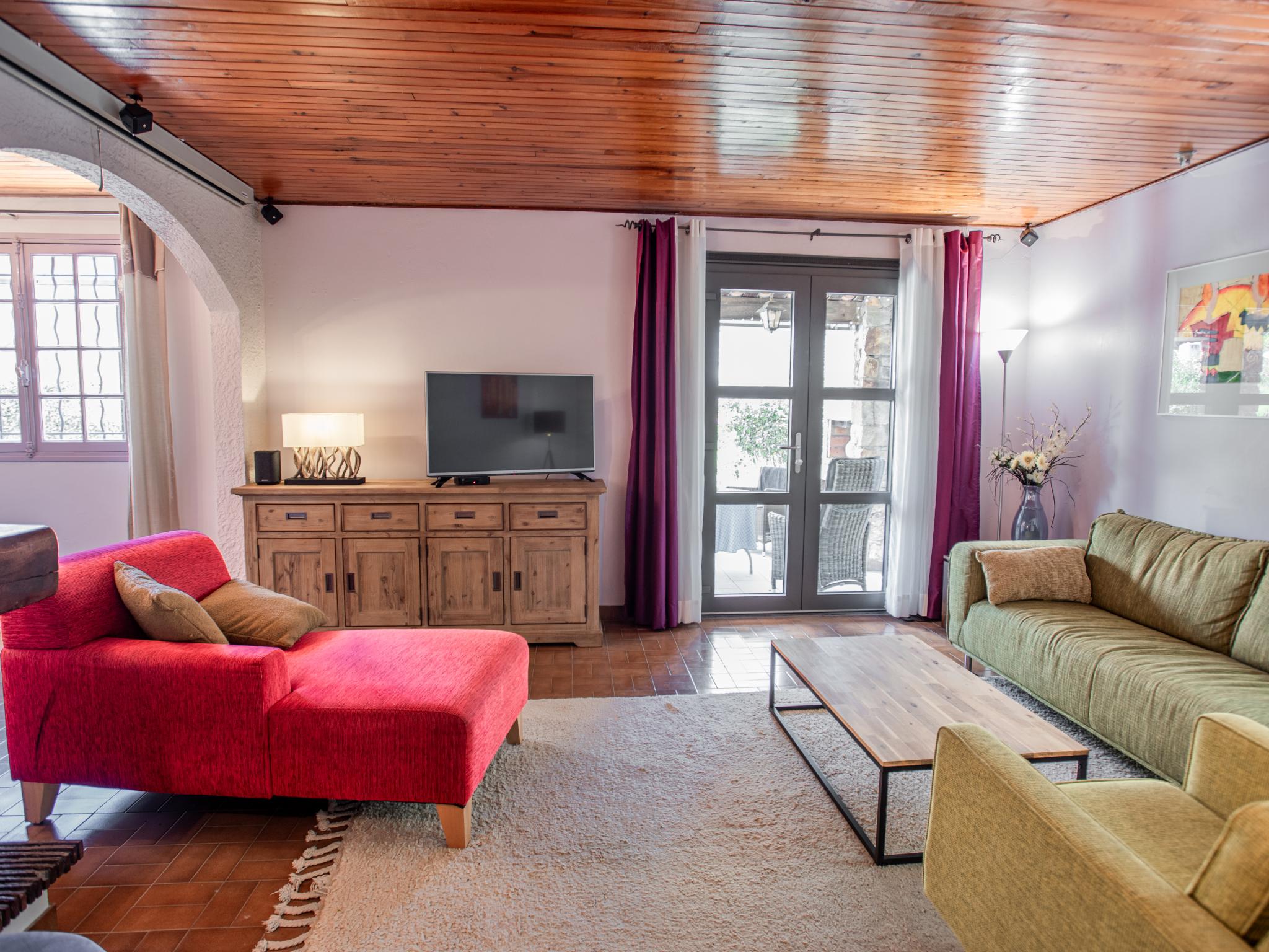 Bedroom with comfortable beds at Pin Parasol in Roquebrune sur Argens