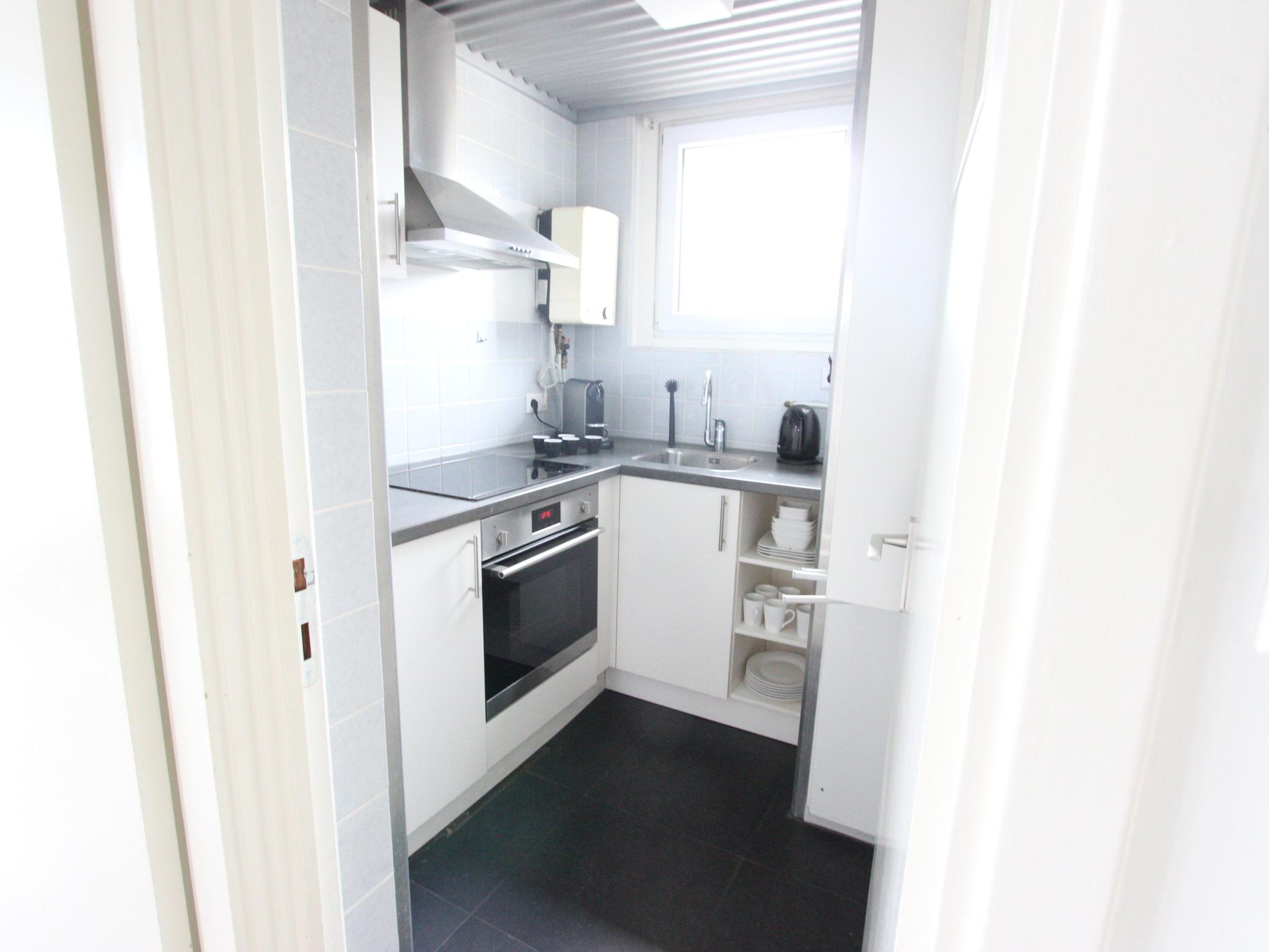 Swimming pool area at Beachhouse I in Bergen aan Zee