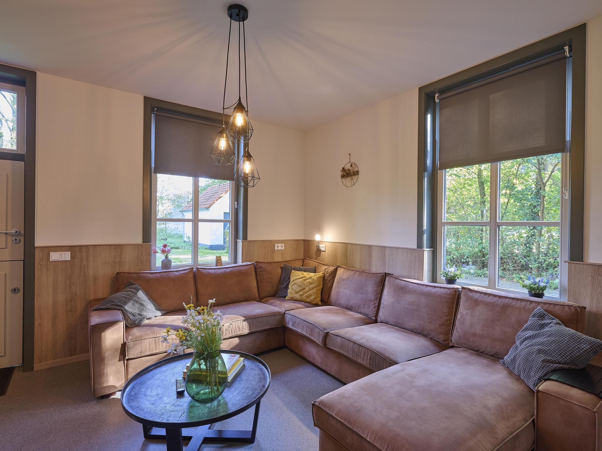 Living area at Bosbeertje 43 in Erp