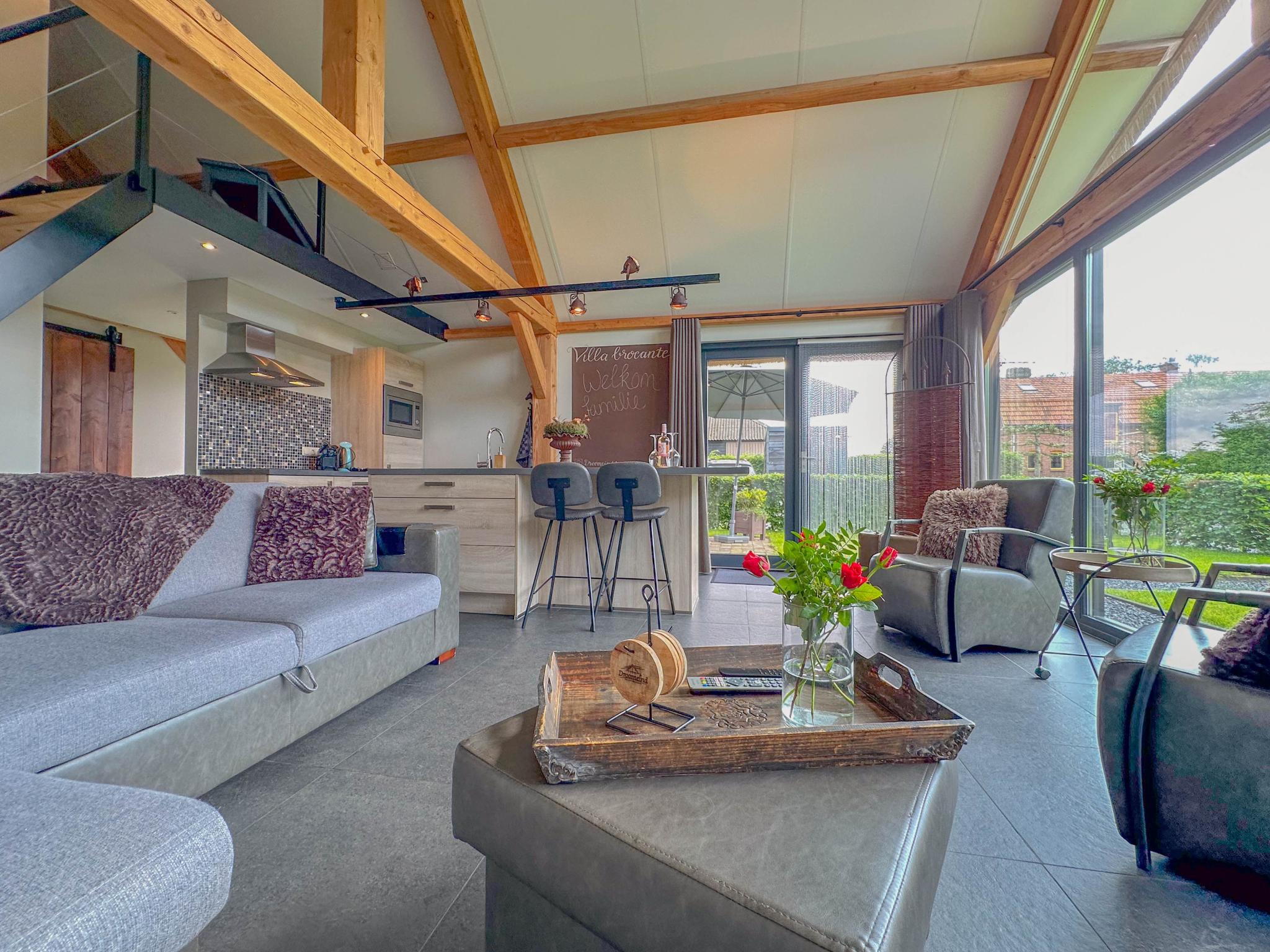 Bathroom facilities at Villa Brocante in Alphen