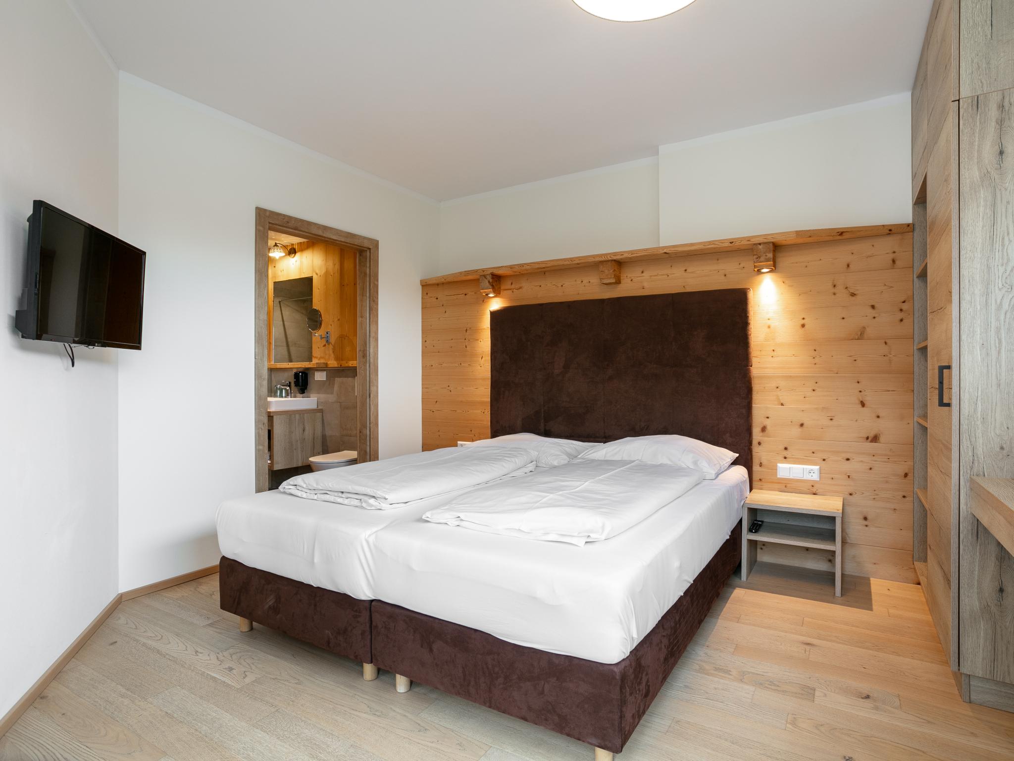 Swimming pool area at Apart33 Top 1-21 in Haus im Ennstal