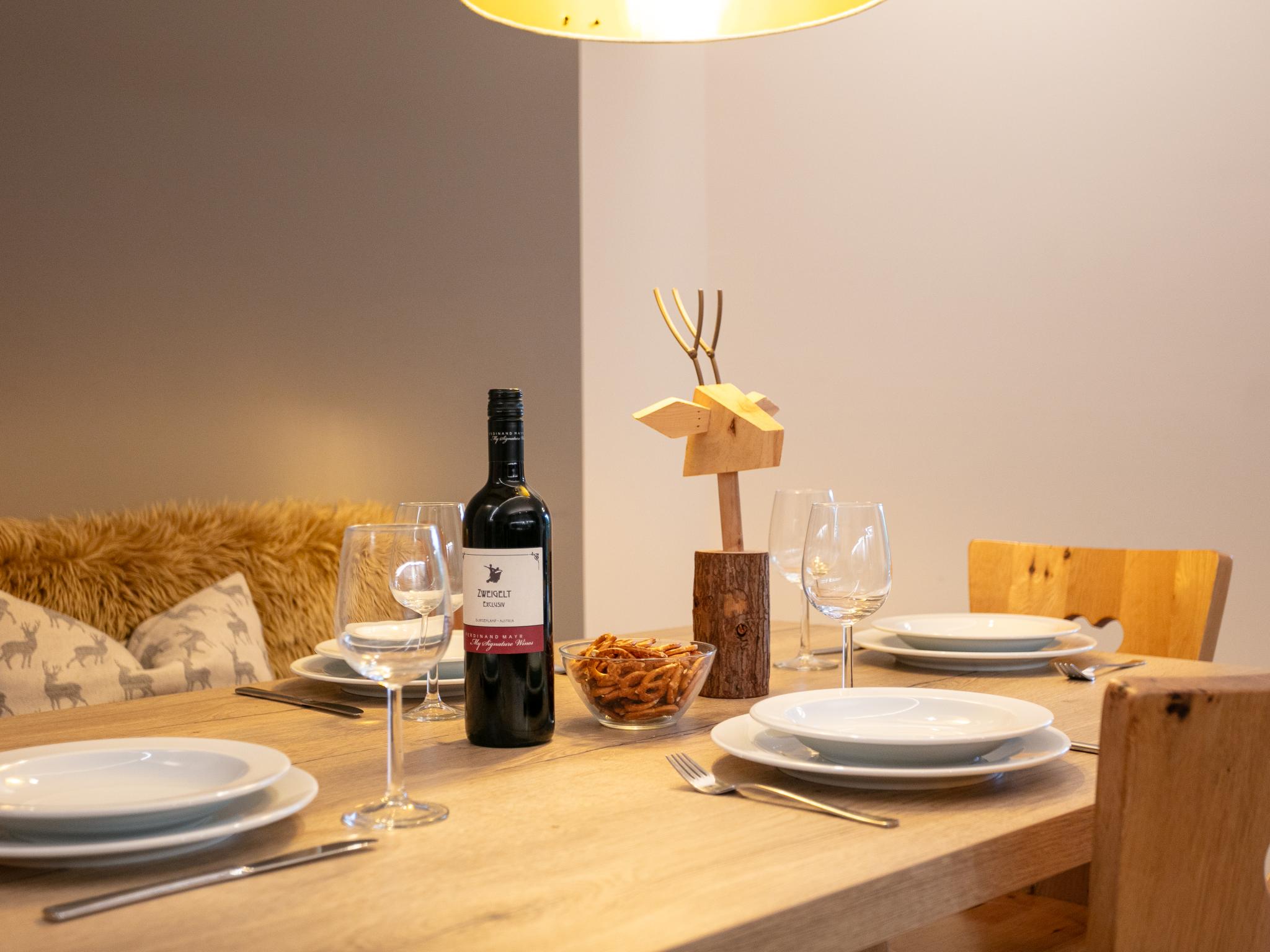 Bedroom with comfortable beds at Apart33 Top 2-8 in Haus im Ennstal