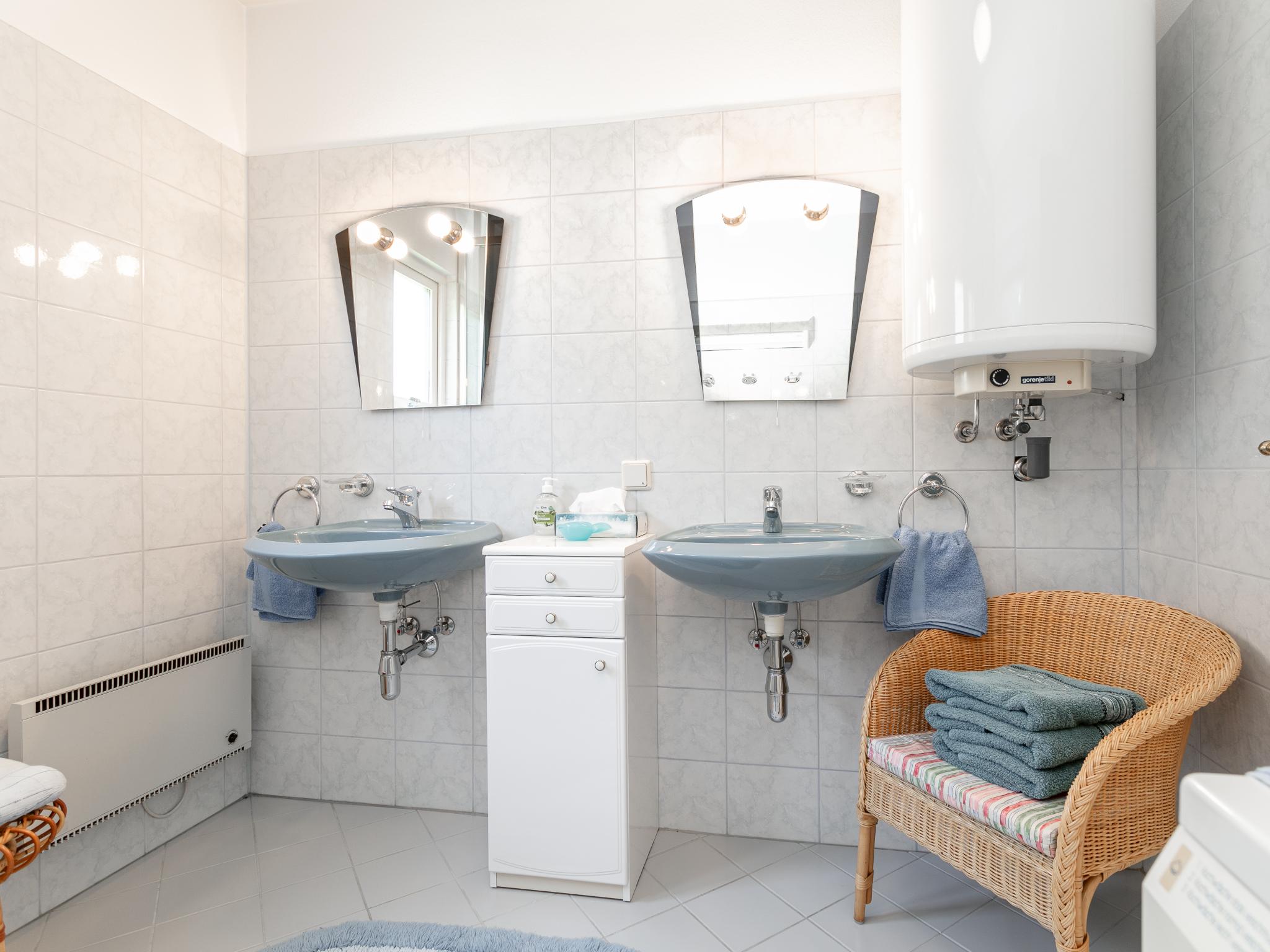 Bedroom with comfortable beds at Ferienidyll Kufstein in Kufstein