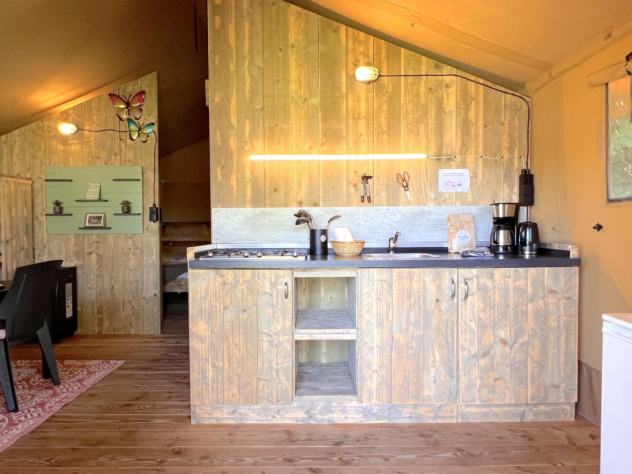 Bathroom facilities at De Vlinder in Hulshorst
