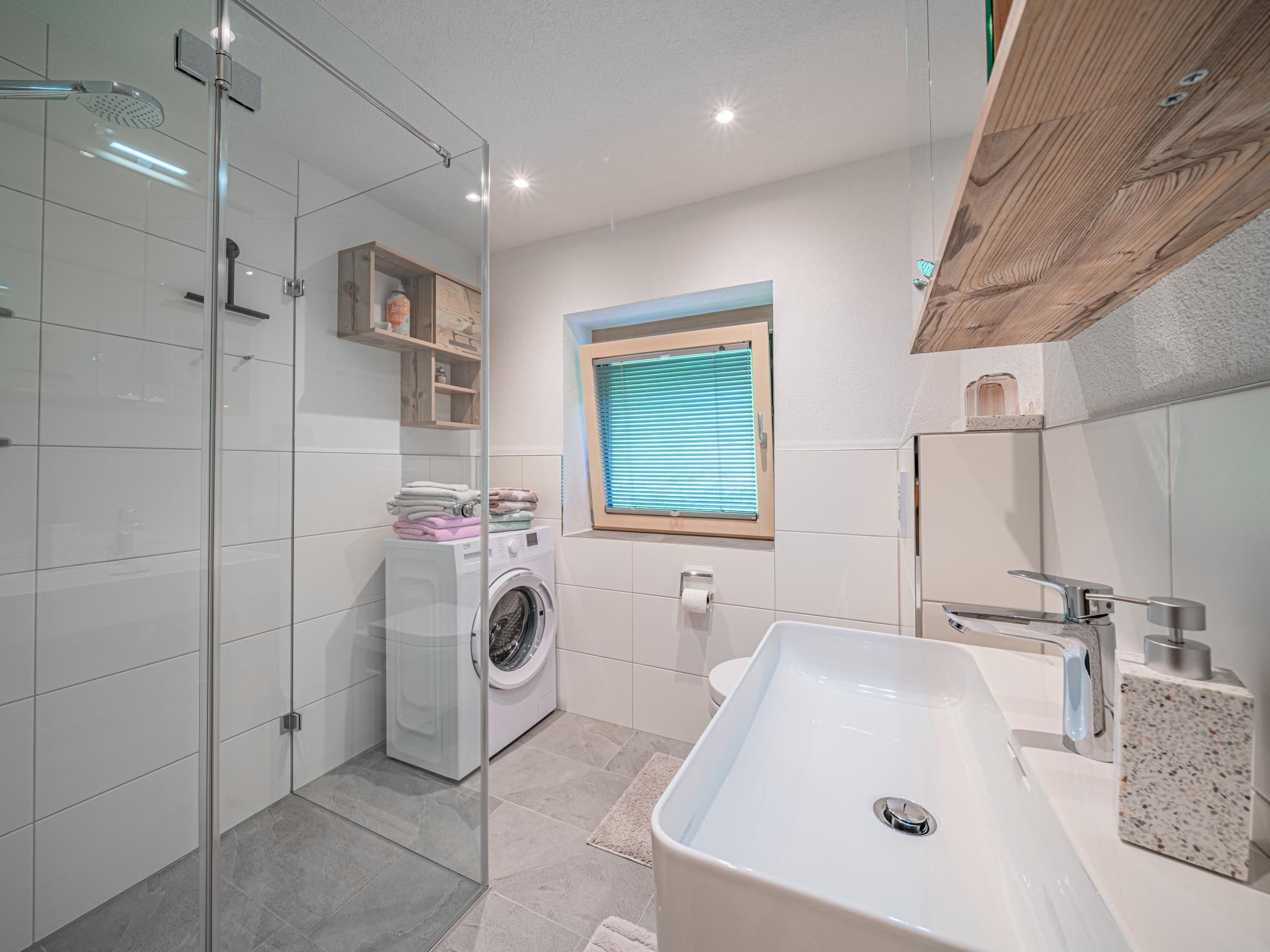 Modern kitchen at Gastl in Hopfgarten im Brixental