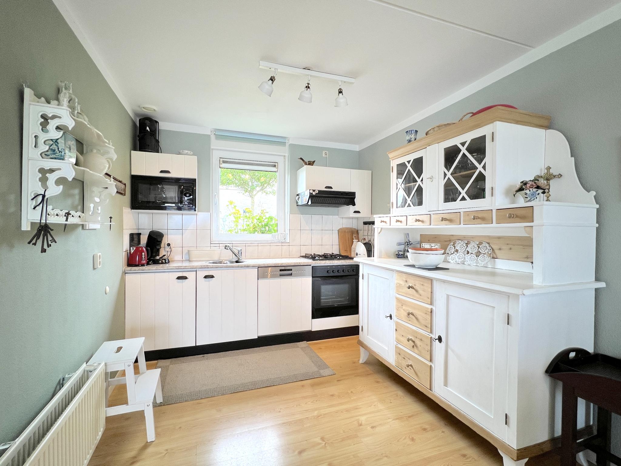 Modern kitchen at Rose Garden in Stevensweert