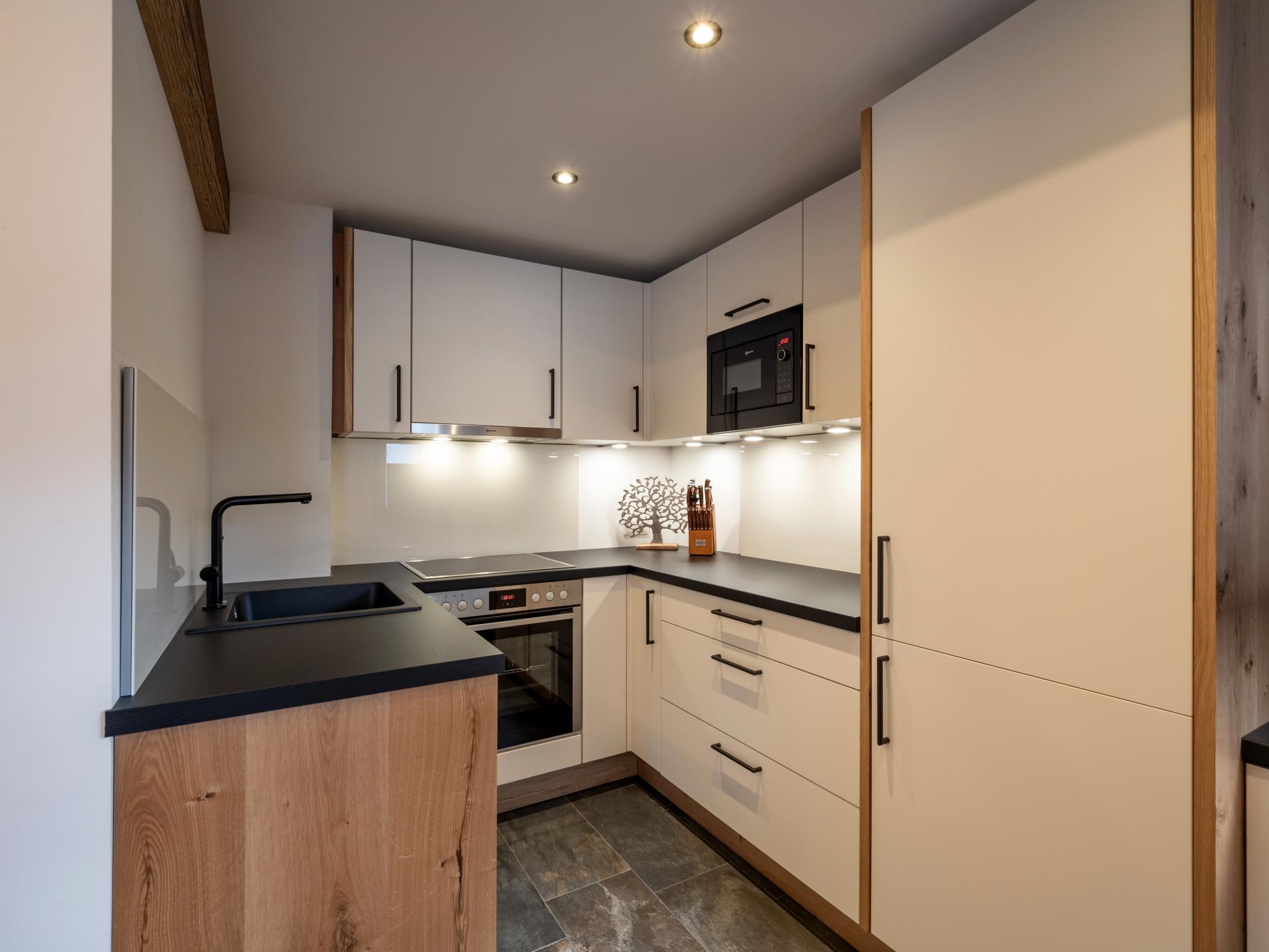 Modern kitchen at Chalet Alexandra in Itter