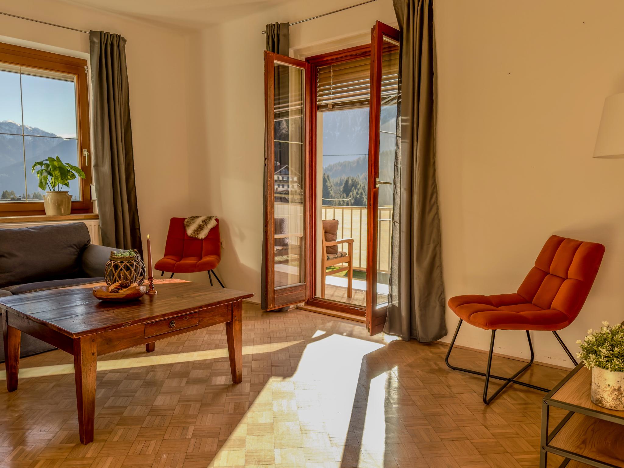Bedroom with comfortable beds at Jukbichl 2 in Kötschach-Mauthen