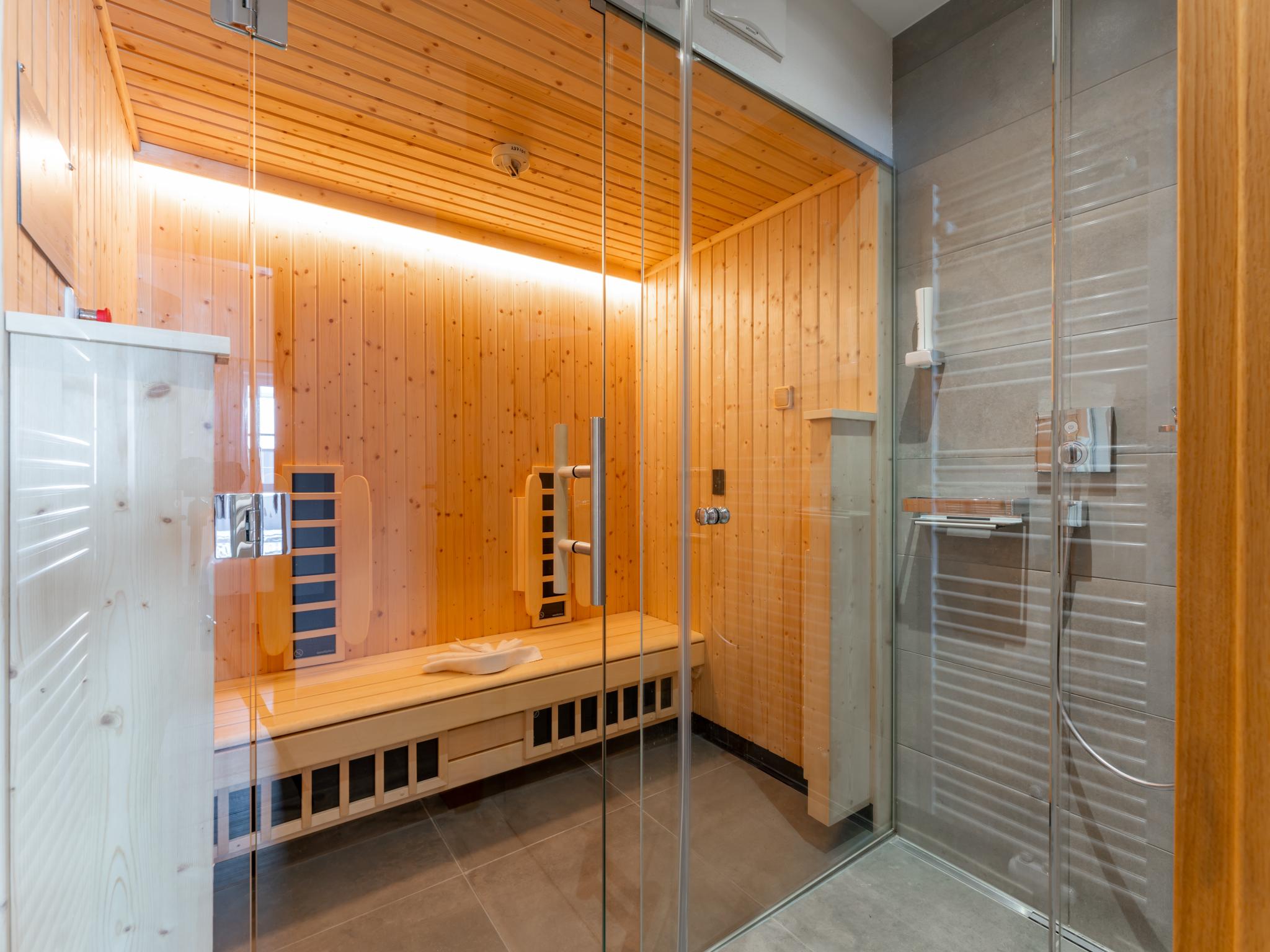 Outdoor terrace and views at Tauern Suites Mitterwirt TOP 224 - Penthouse Maiskogel-view in Piesendorf