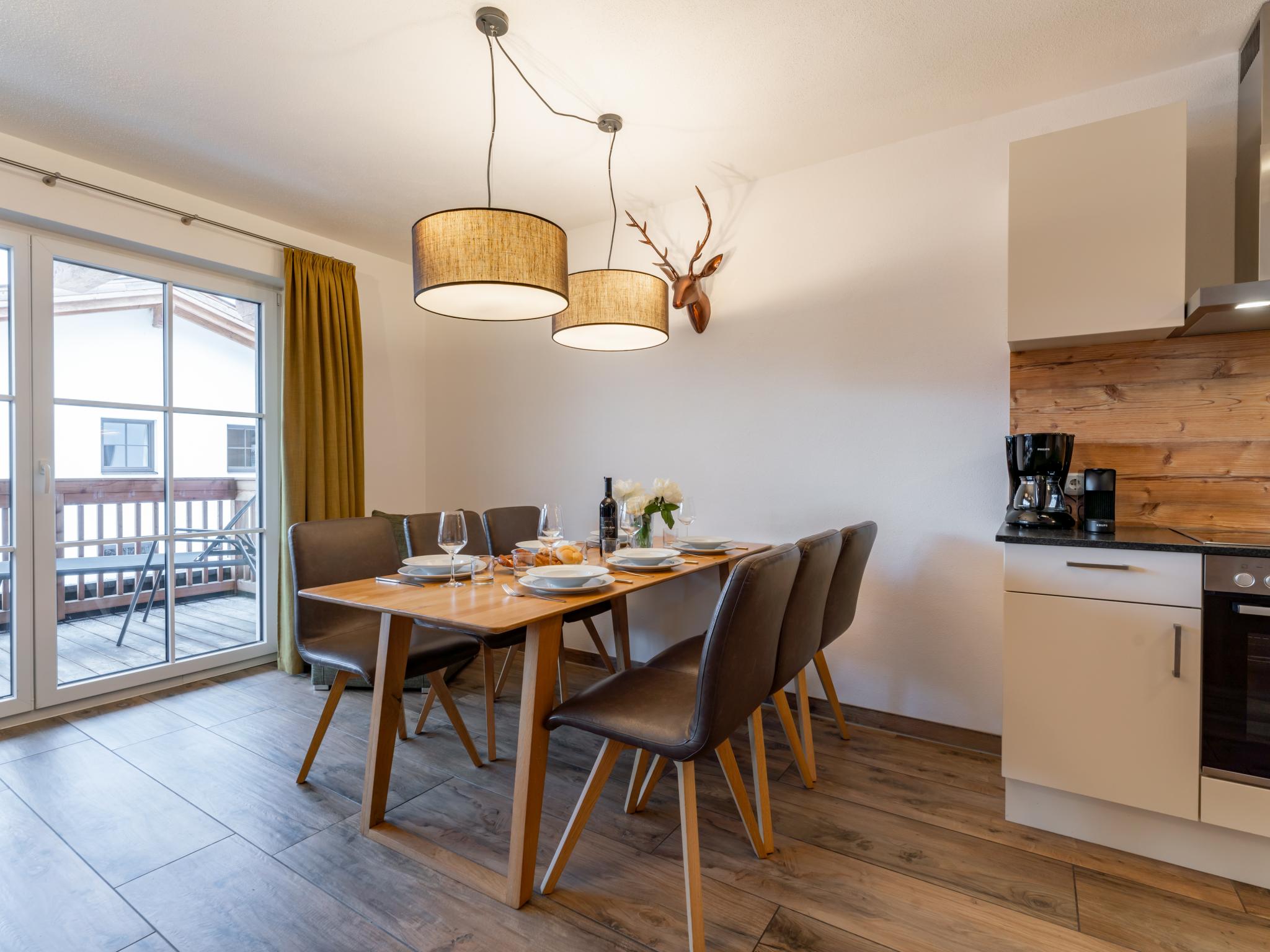 Bathroom facilities at Tauern Suites Mitterwirt TOP 311 in Piesendorf