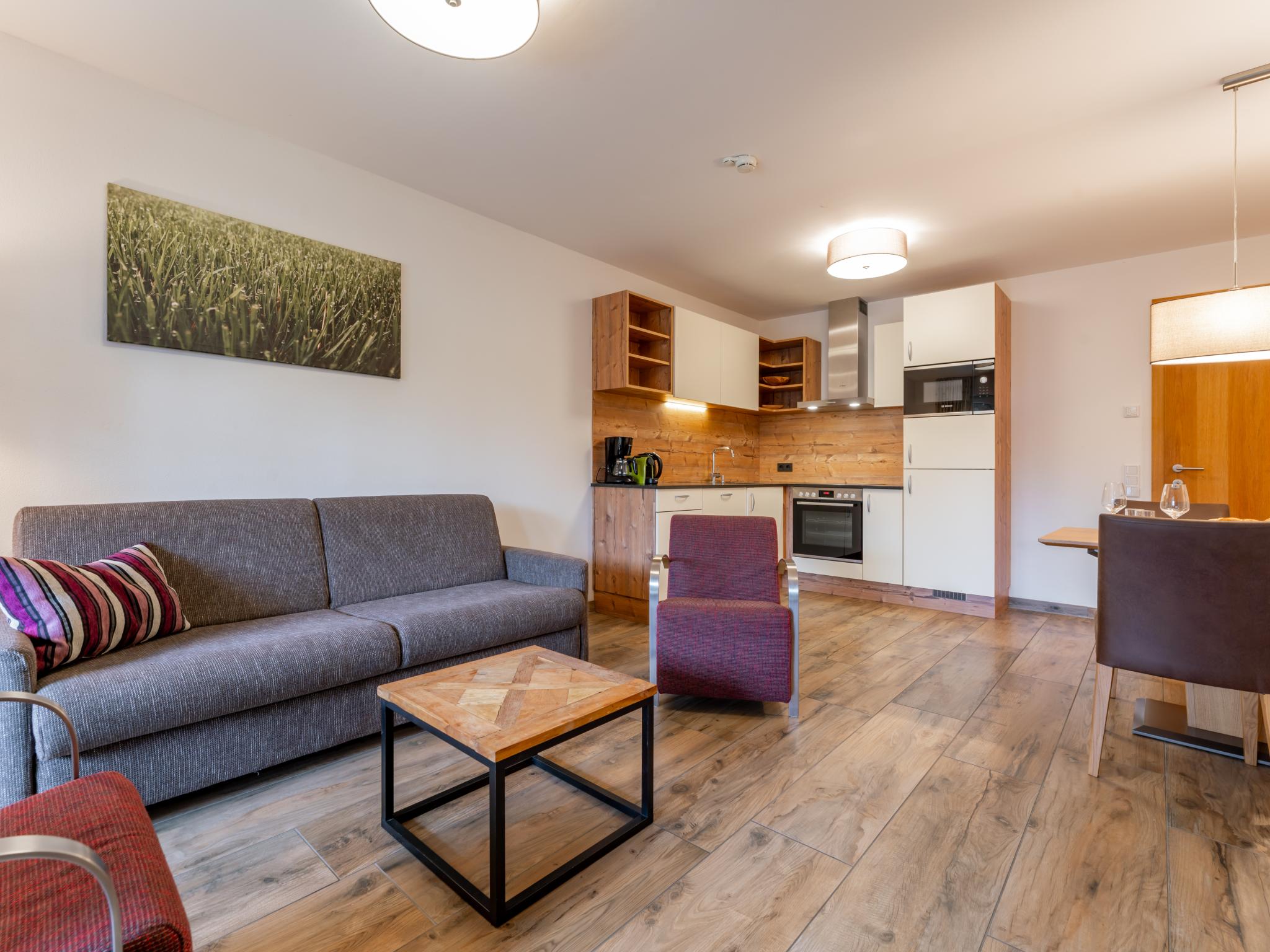 Swimming pool area at Tauern Suites Mitterwirt TOP 203 in Piesendorf