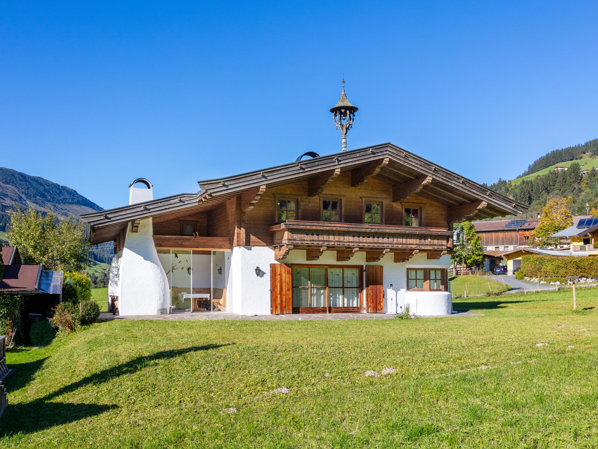Living area at Chalet Rettensteinblick in Kirchberg in Tirol