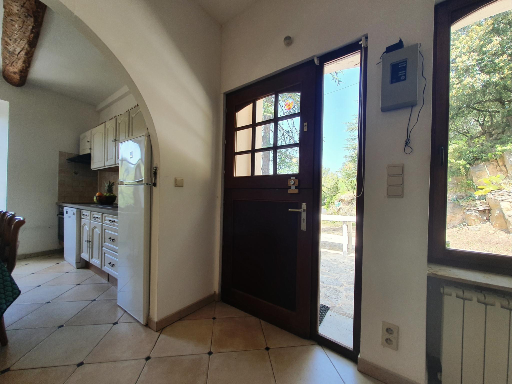 Swimming pool area at La Roche 6 in Aigues-Vives