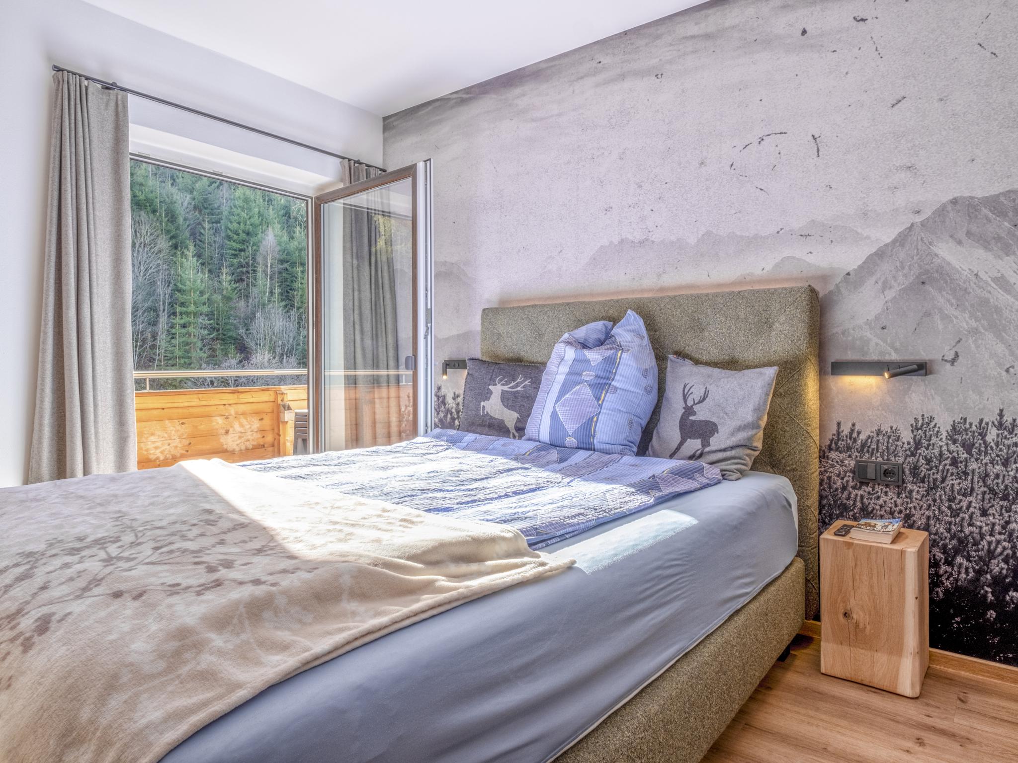 Outdoor terrace and views at Perle in Saalbach-Hinterglemm